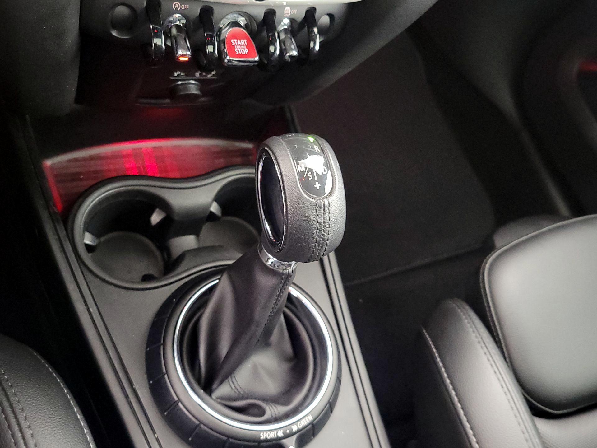 Thumbnail: 2017 MINI Cooper Countryman - 17