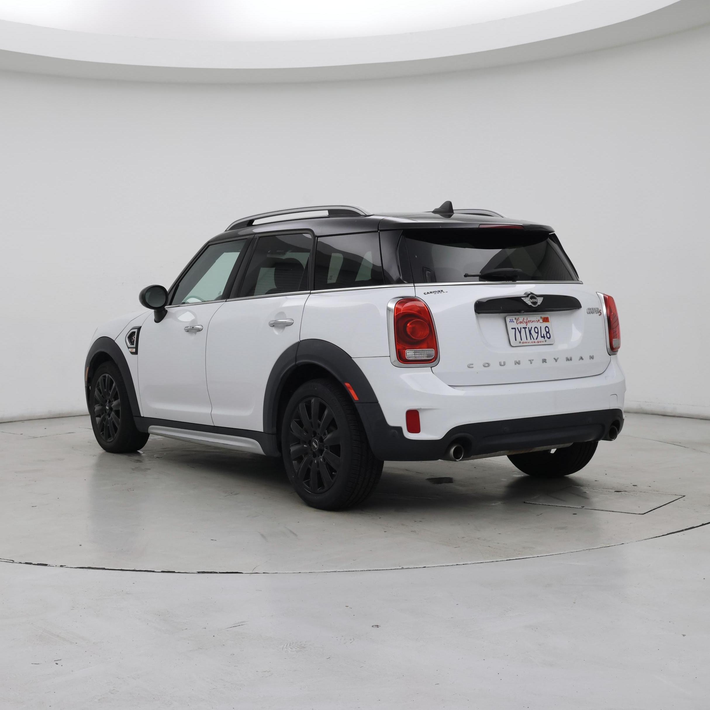 Thumbnail: 2017 MINI Cooper Countryman - 2