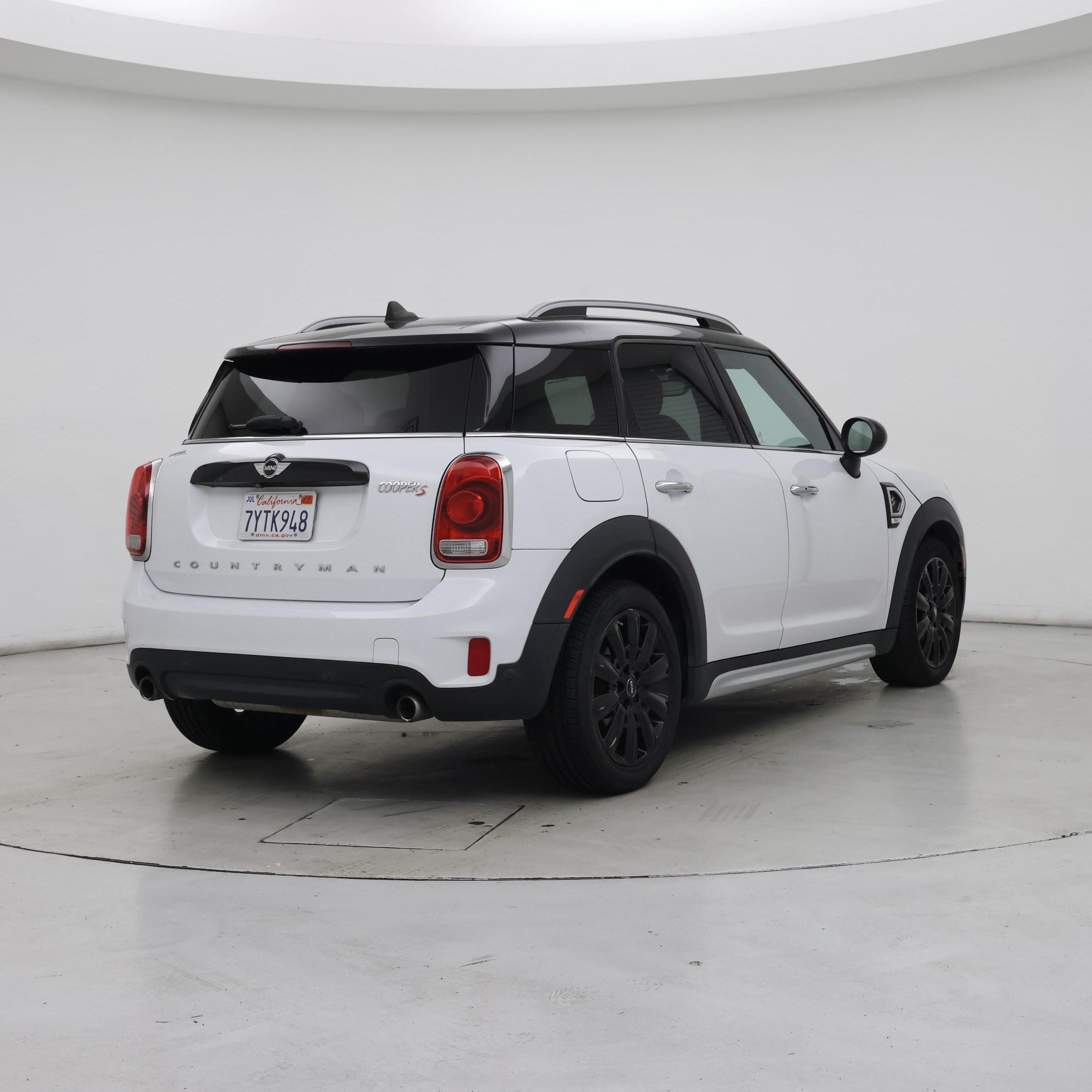 Thumbnail: 2017 MINI Cooper Countryman - 8