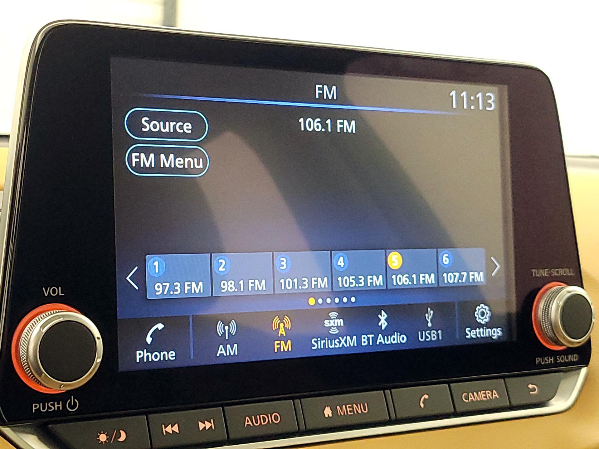 Thumbnail: 2024 Nissan Sentra - 15