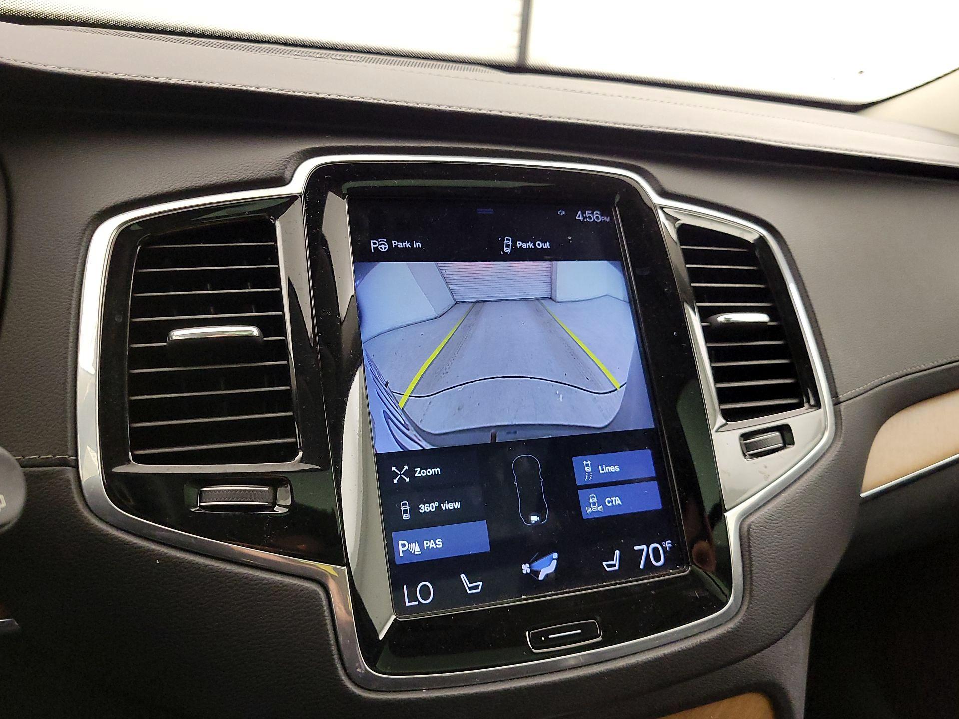 Thumbnail: 2019 Volvo XC90 - 15