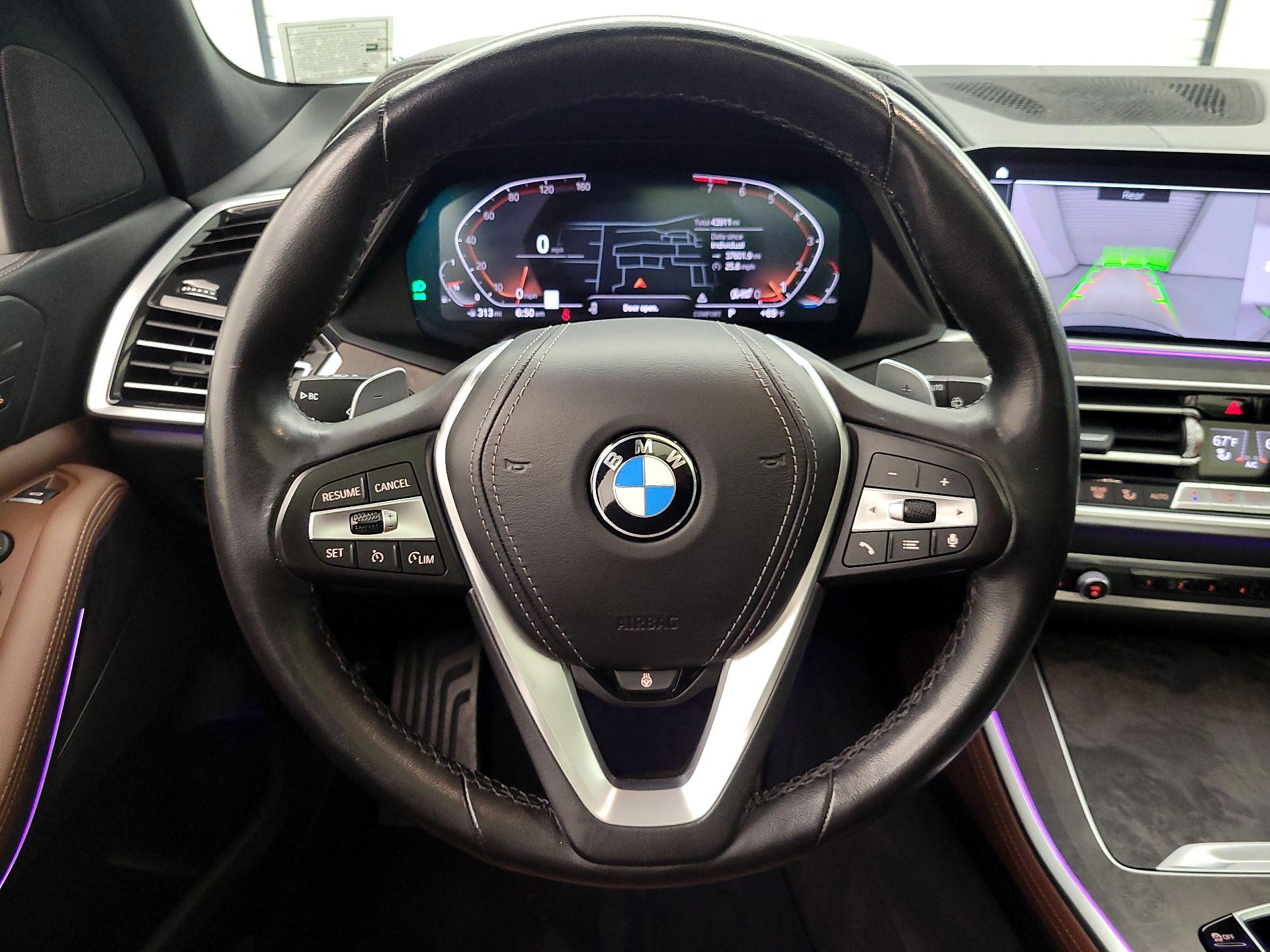 Thumbnail: 2020 BMW X5 - 10