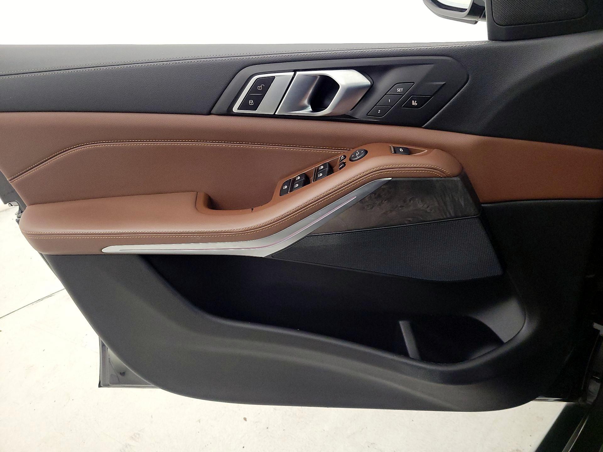 Thumbnail: 2020 BMW X5 - 12