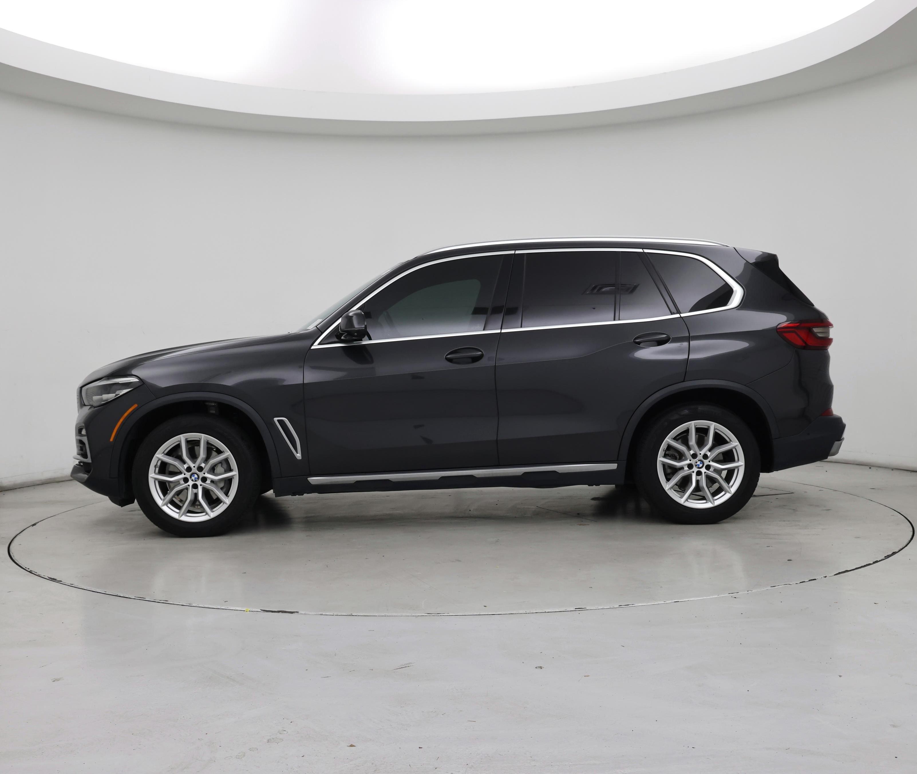 Thumbnail: 2020 BMW X5 - 3