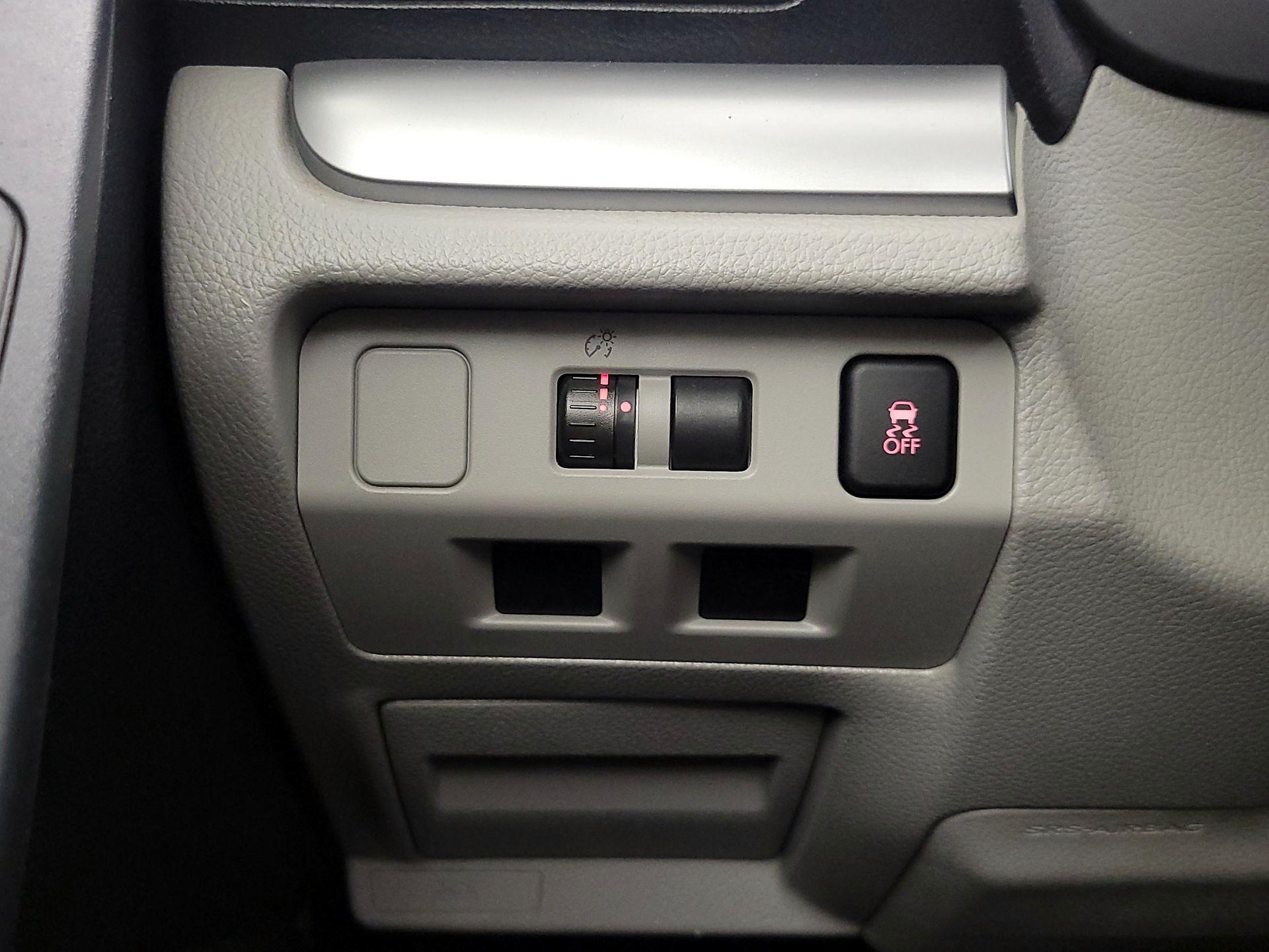 Thumbnail: 2014 Subaru Forester - 13