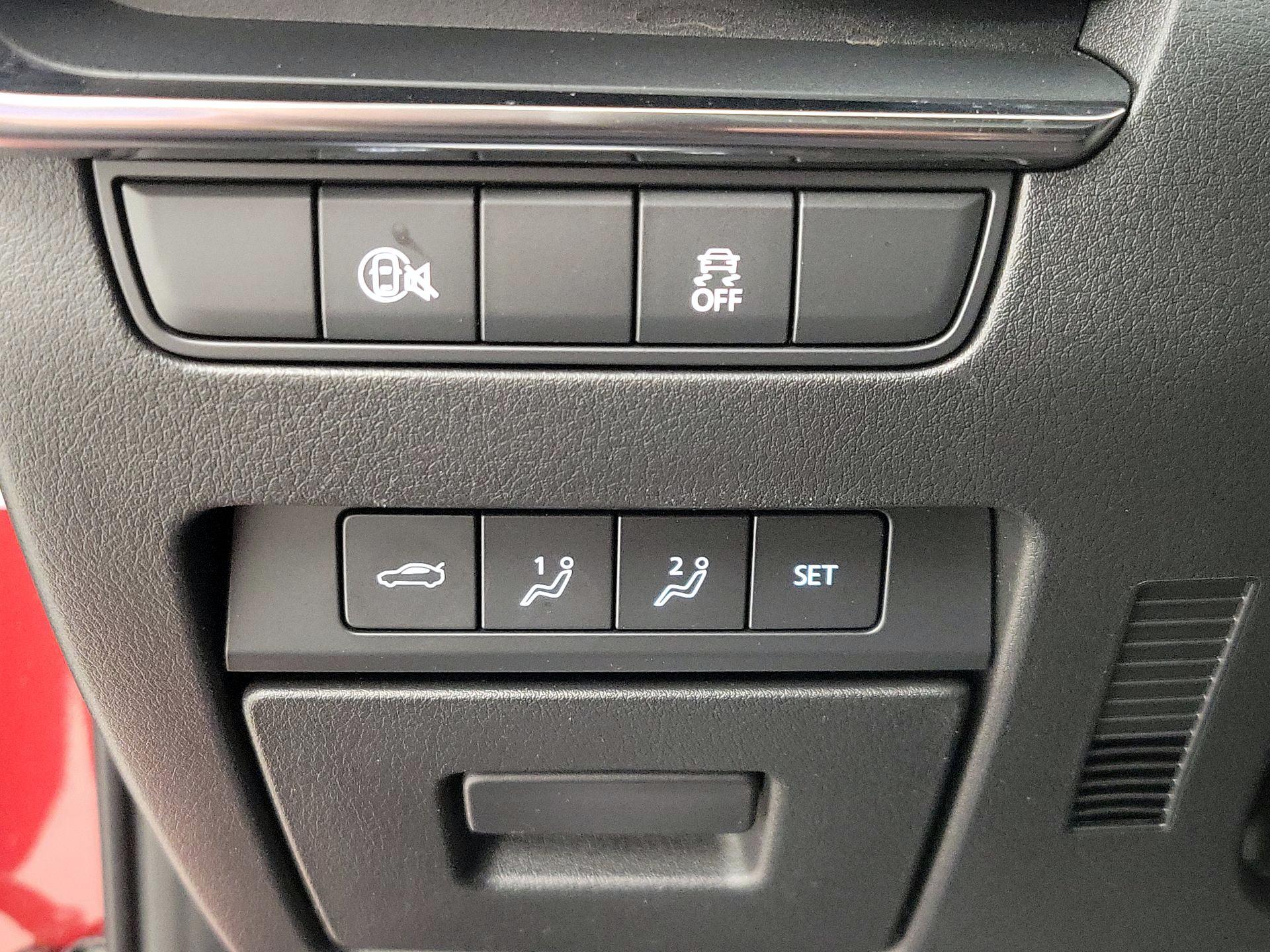 Thumbnail: 2025 Mazda Mazda3 - 13