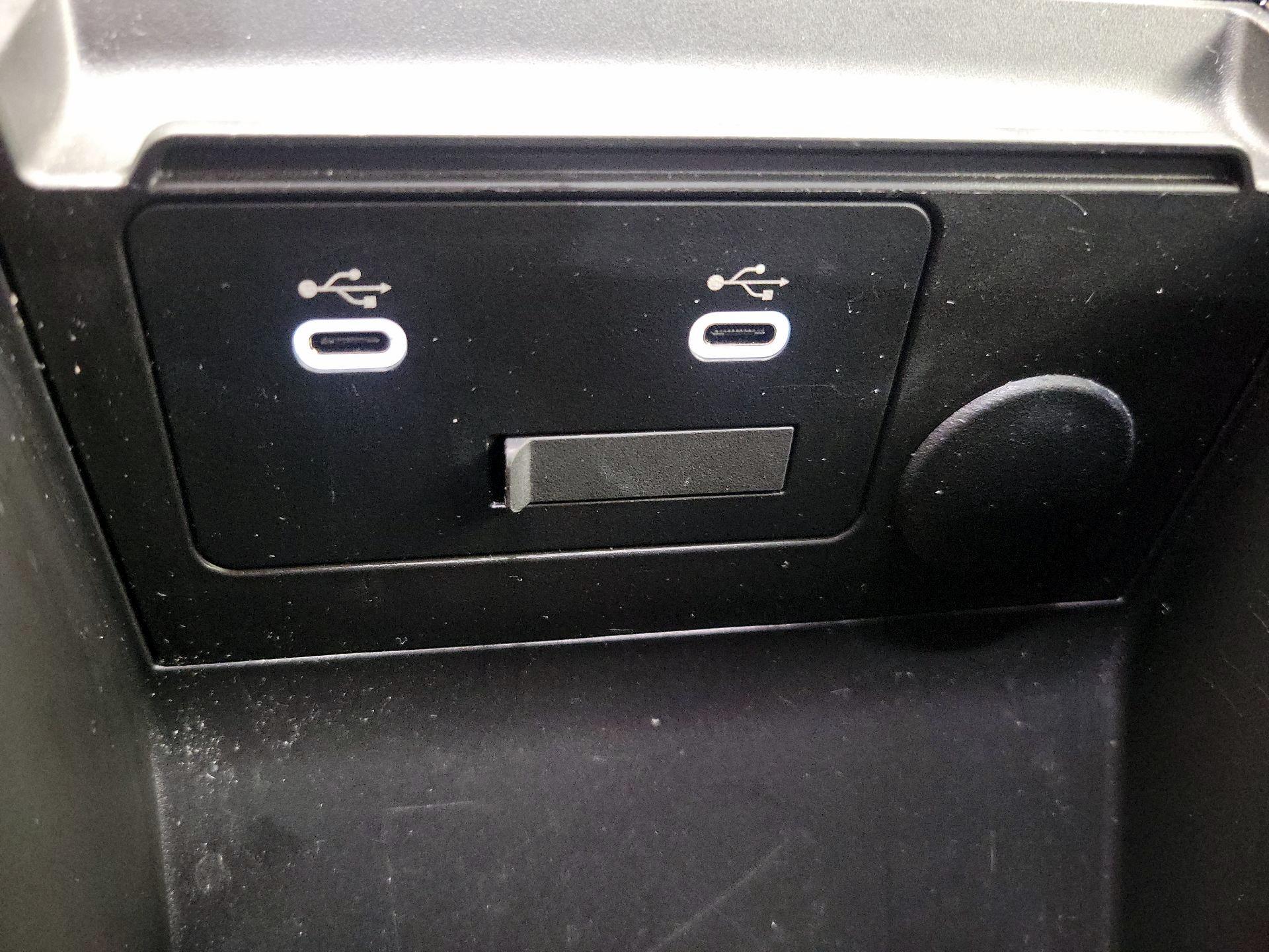 Thumbnail: 2025 Mazda Mazda3 - 18