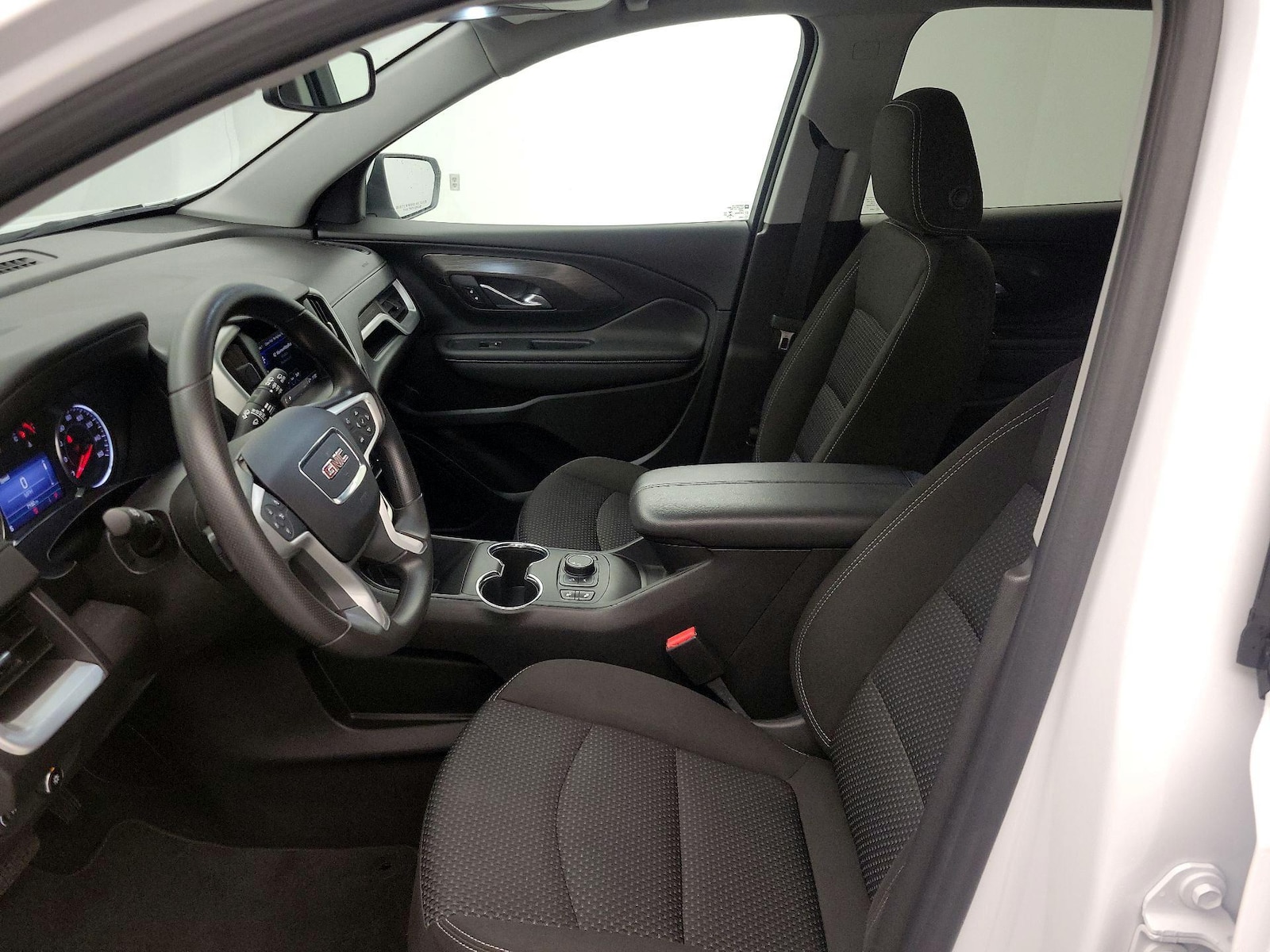 2022 GMC Terrain SLE - Photo 12