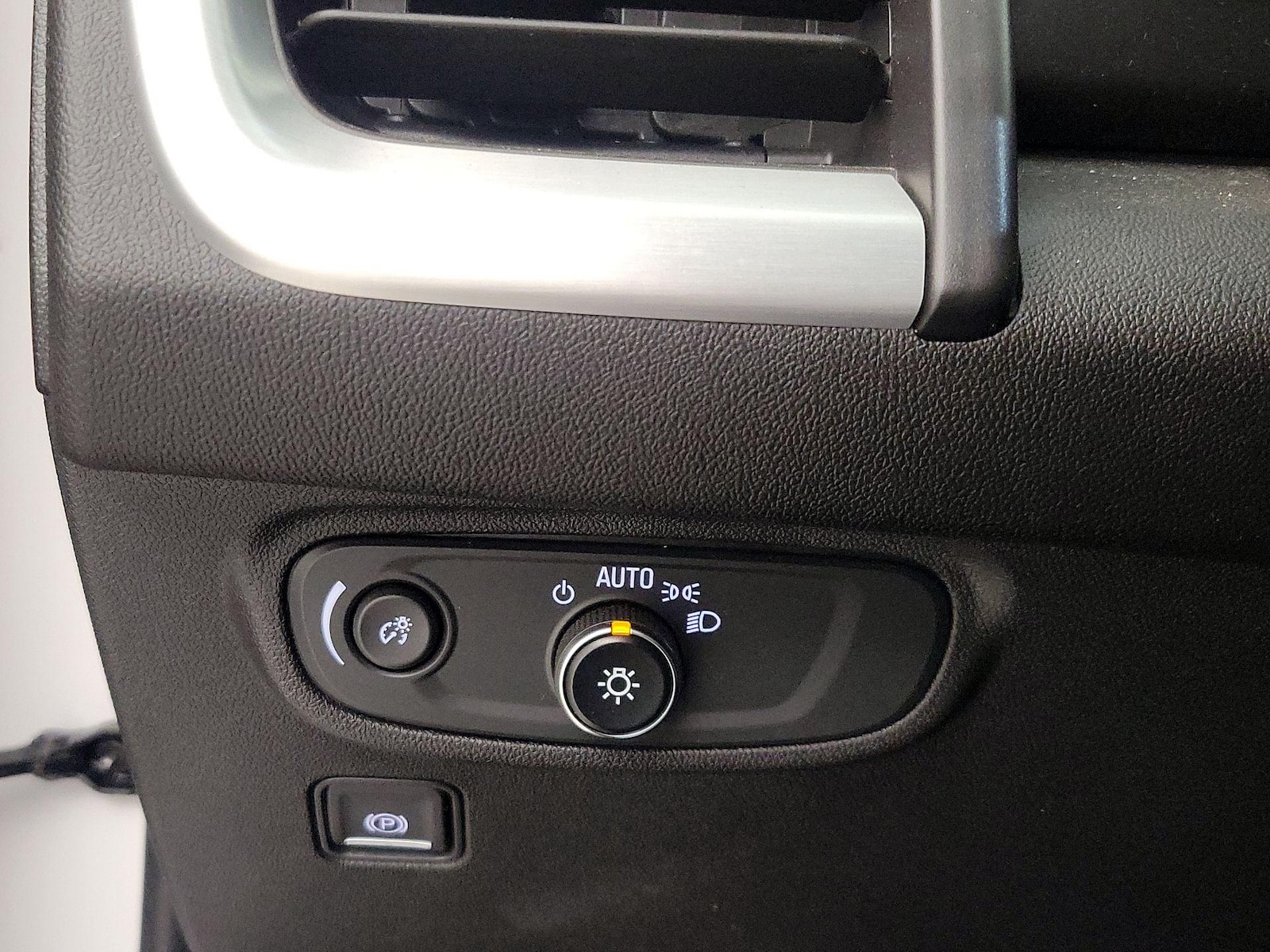 2022 GMC Terrain SLE - Photo 14