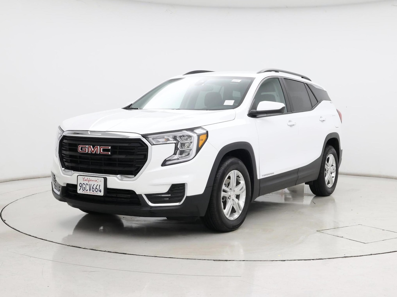 2022 GMC Terrain SLE - Photo 5