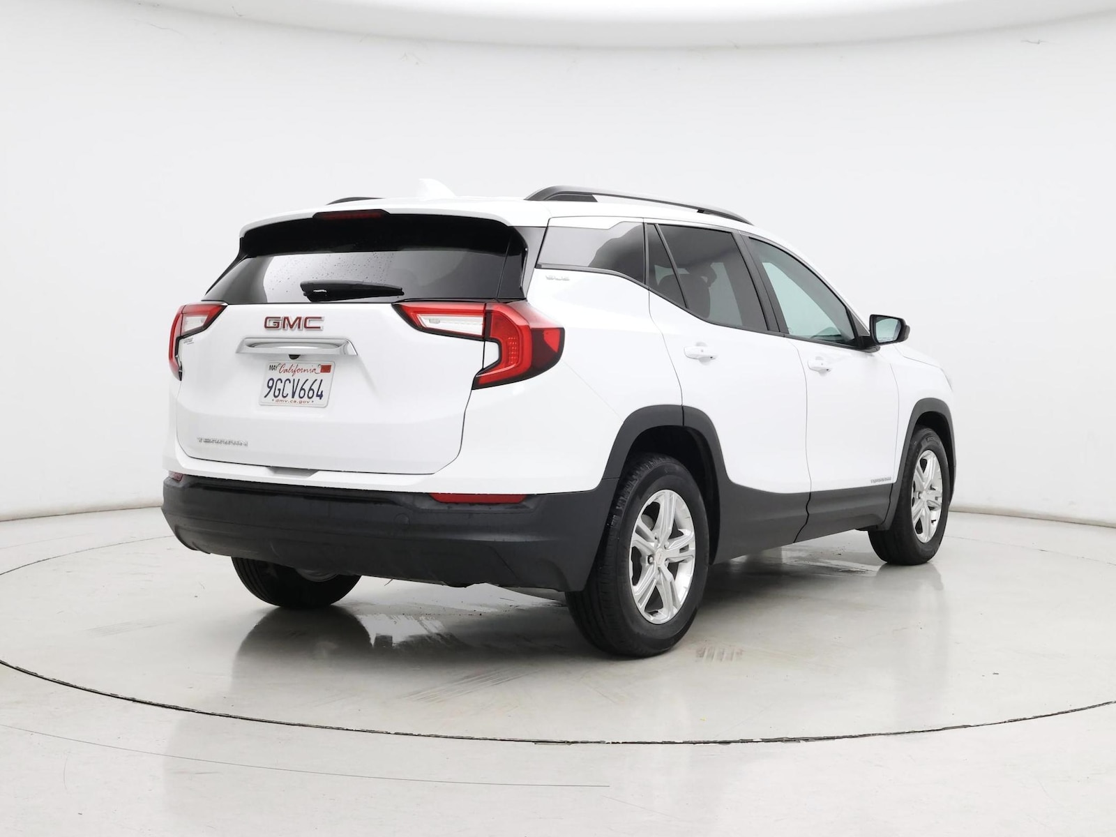 2022 GMC Terrain SLE - Photo 9