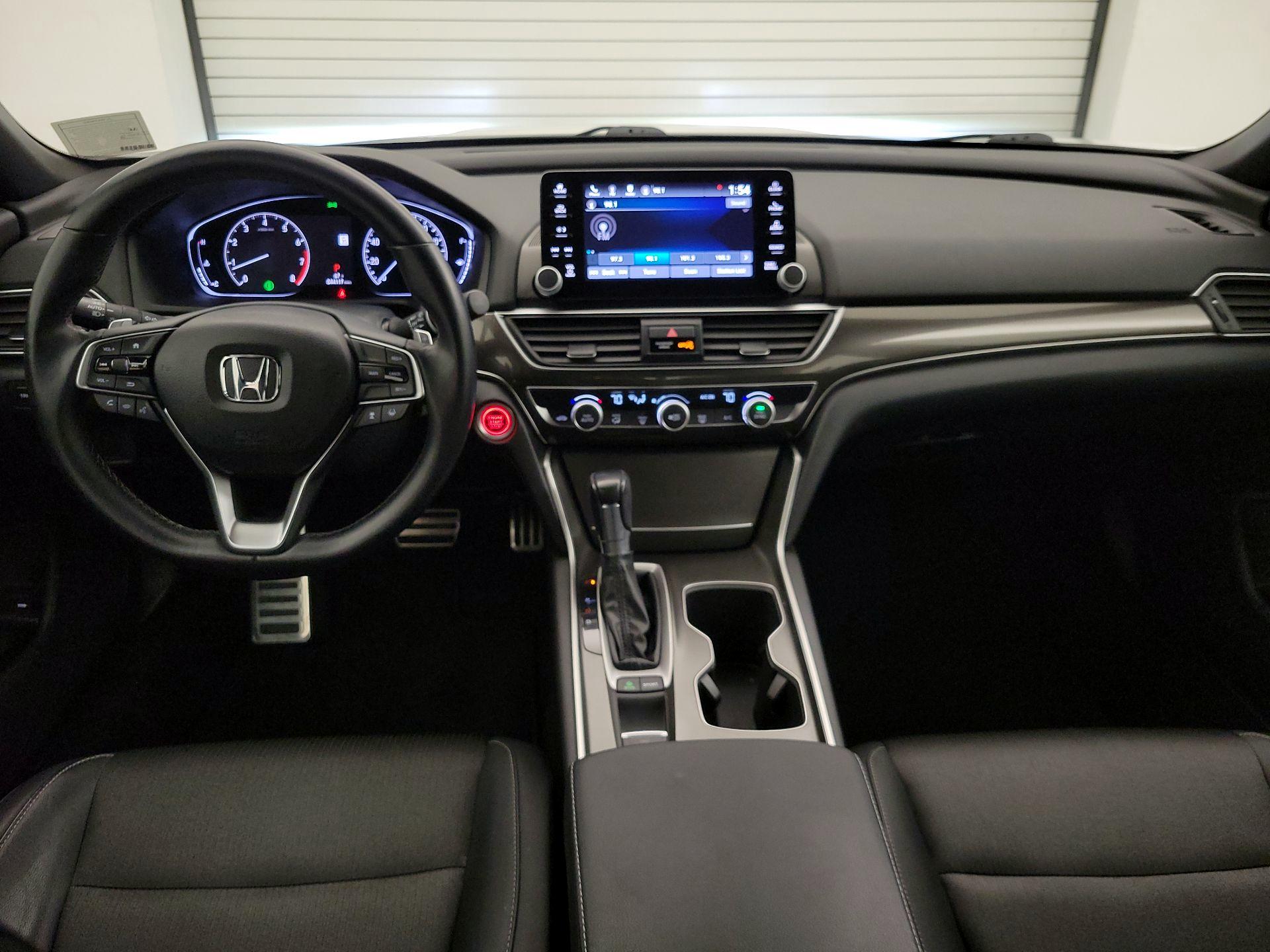 Thumbnail: 2018 Honda Accord - 9