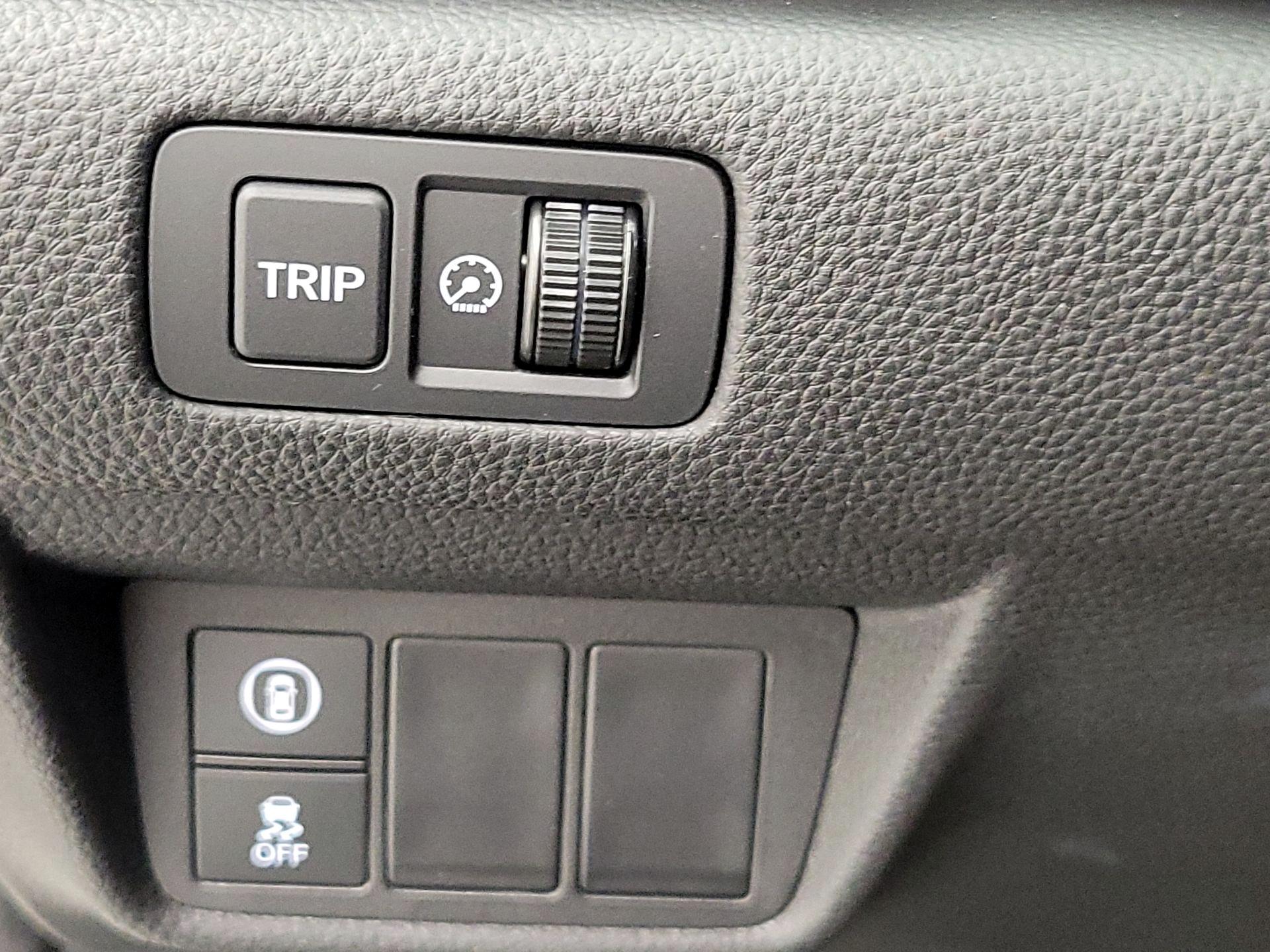 Thumbnail: 2018 Honda Accord - 13