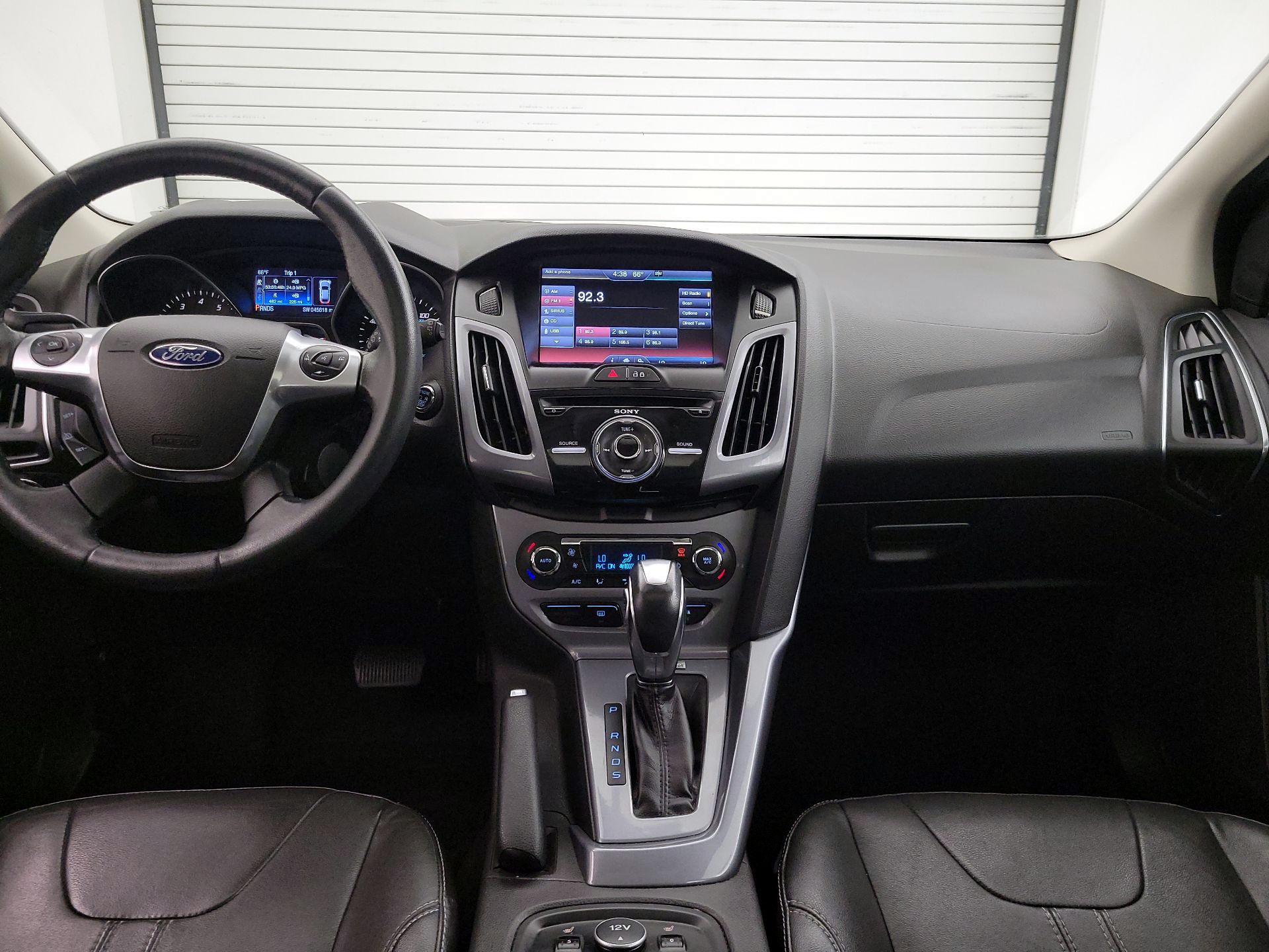 Thumbnail: 2014 Ford Focus - 9