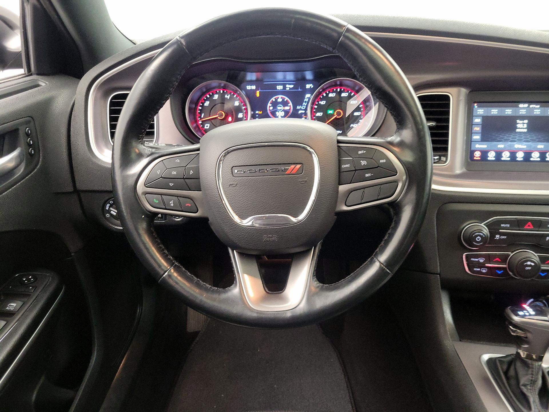 Thumbnail: 2022 Dodge Charger - 10