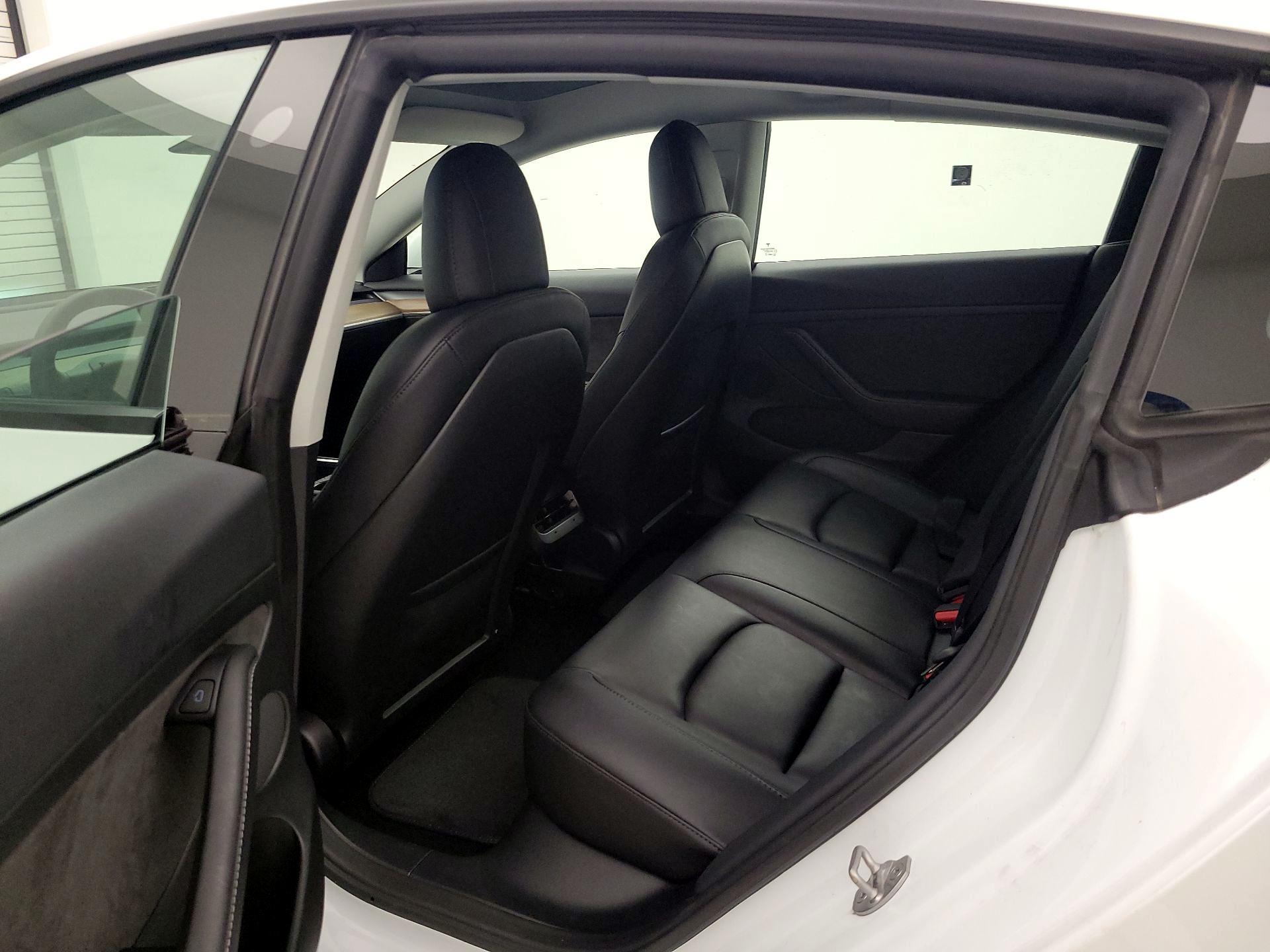 Thumbnail: 2023 Tesla Model 3 - 20