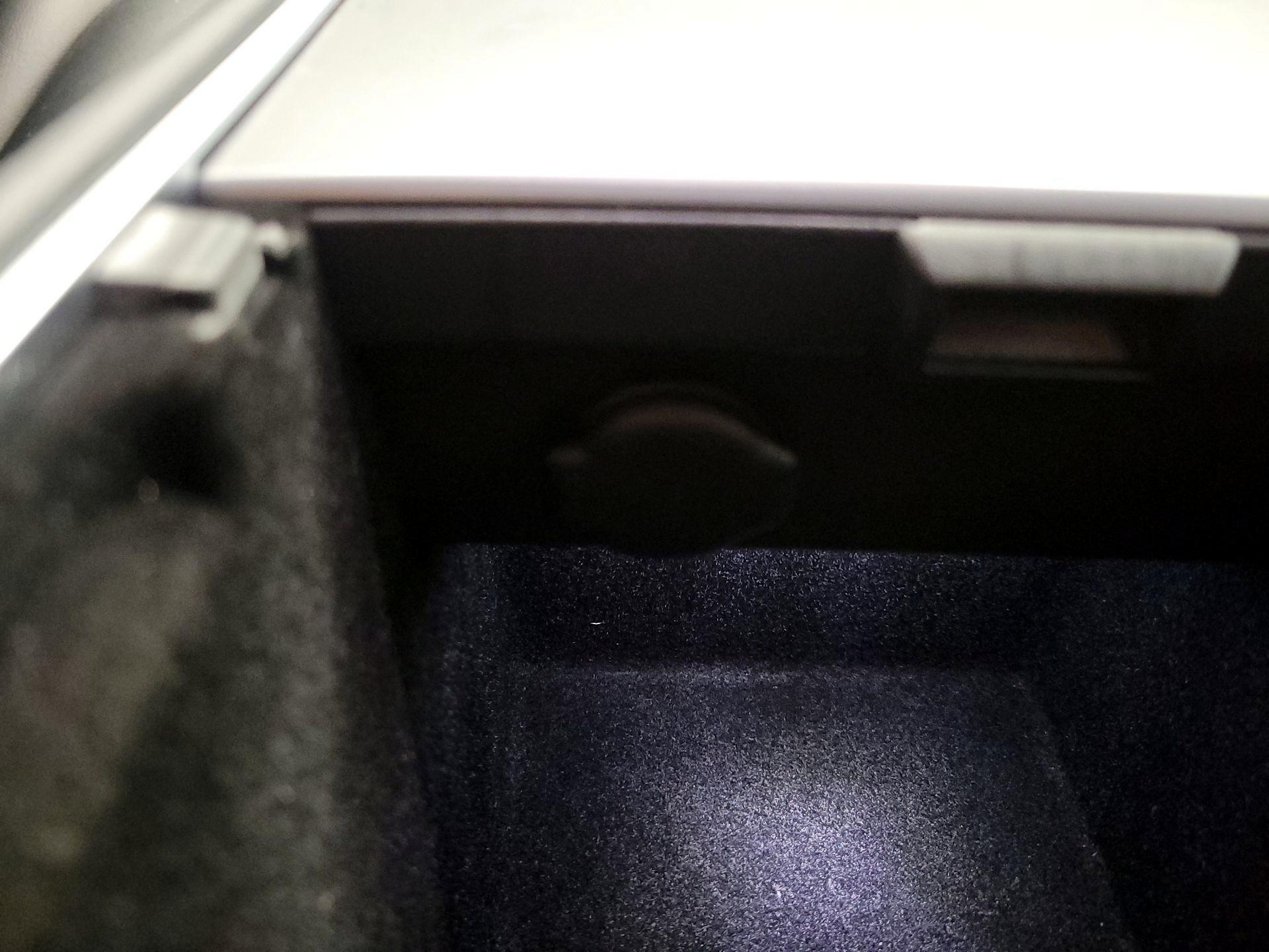 Thumbnail: 2021 Tesla Model 3 - 18