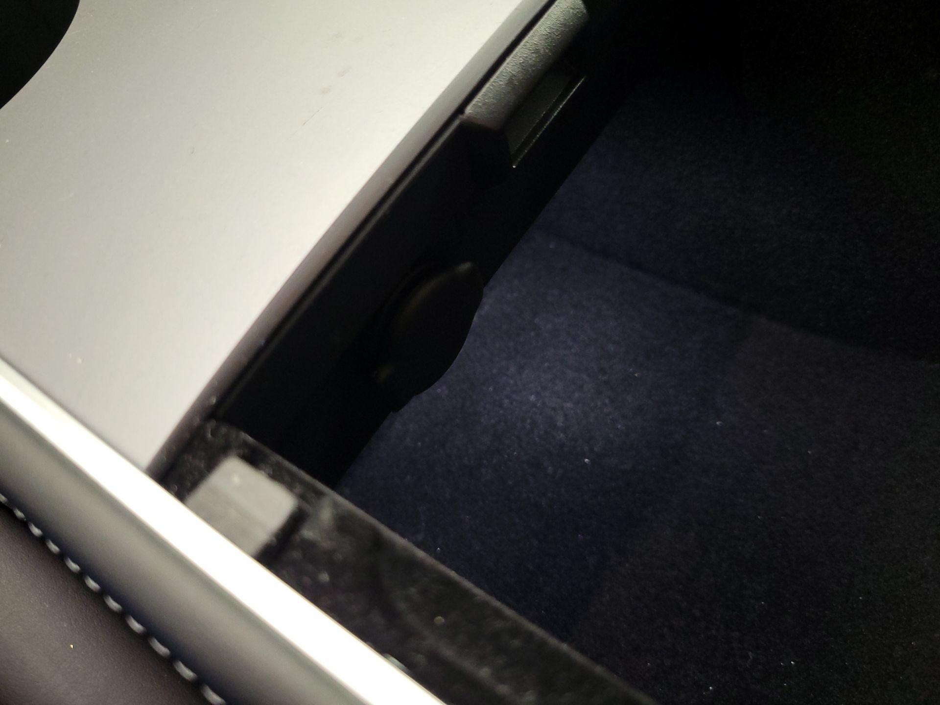 Thumbnail: 2023 Tesla Model 3 - 18