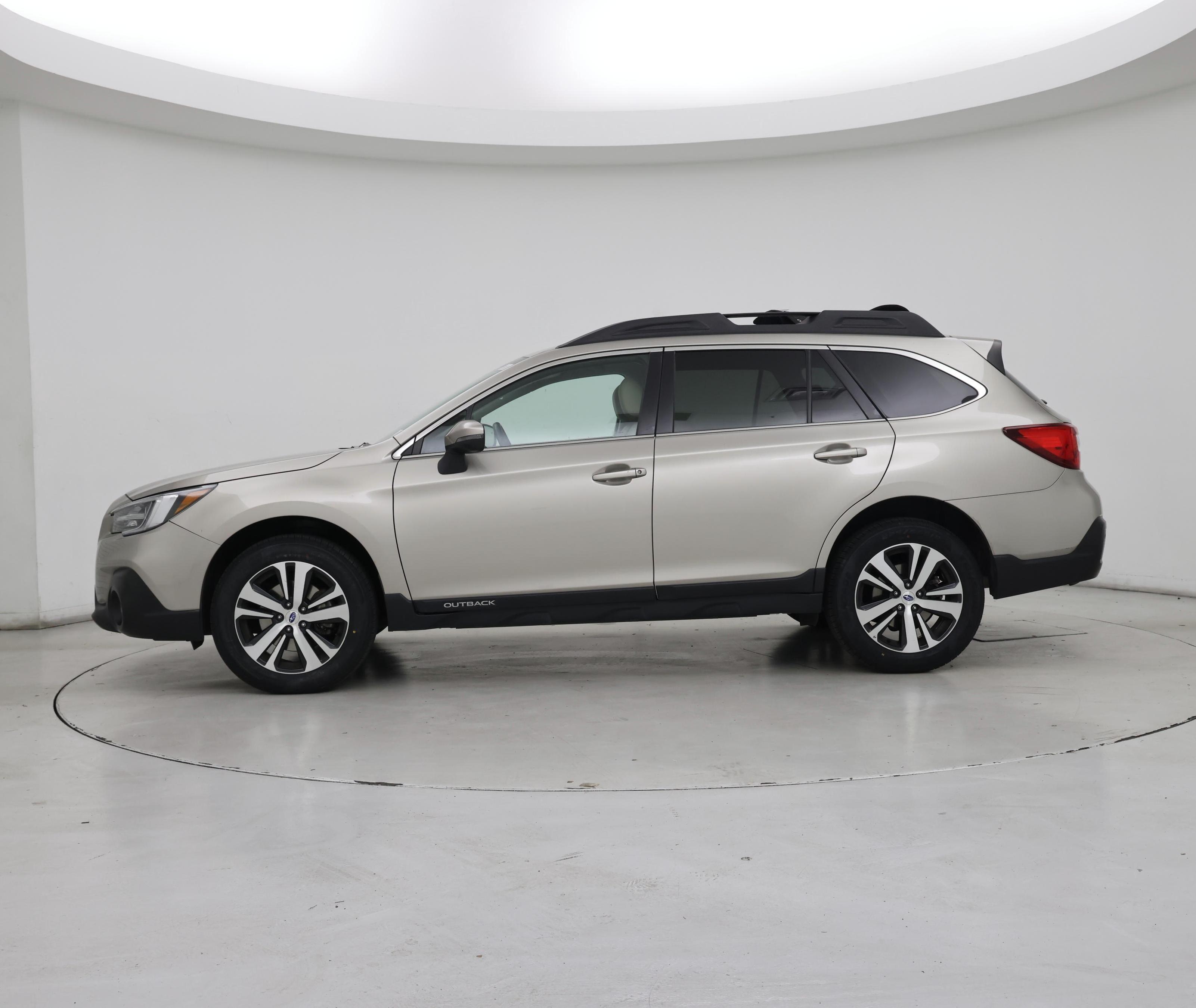 Thumbnail: 2019 Subaru Outback - 3