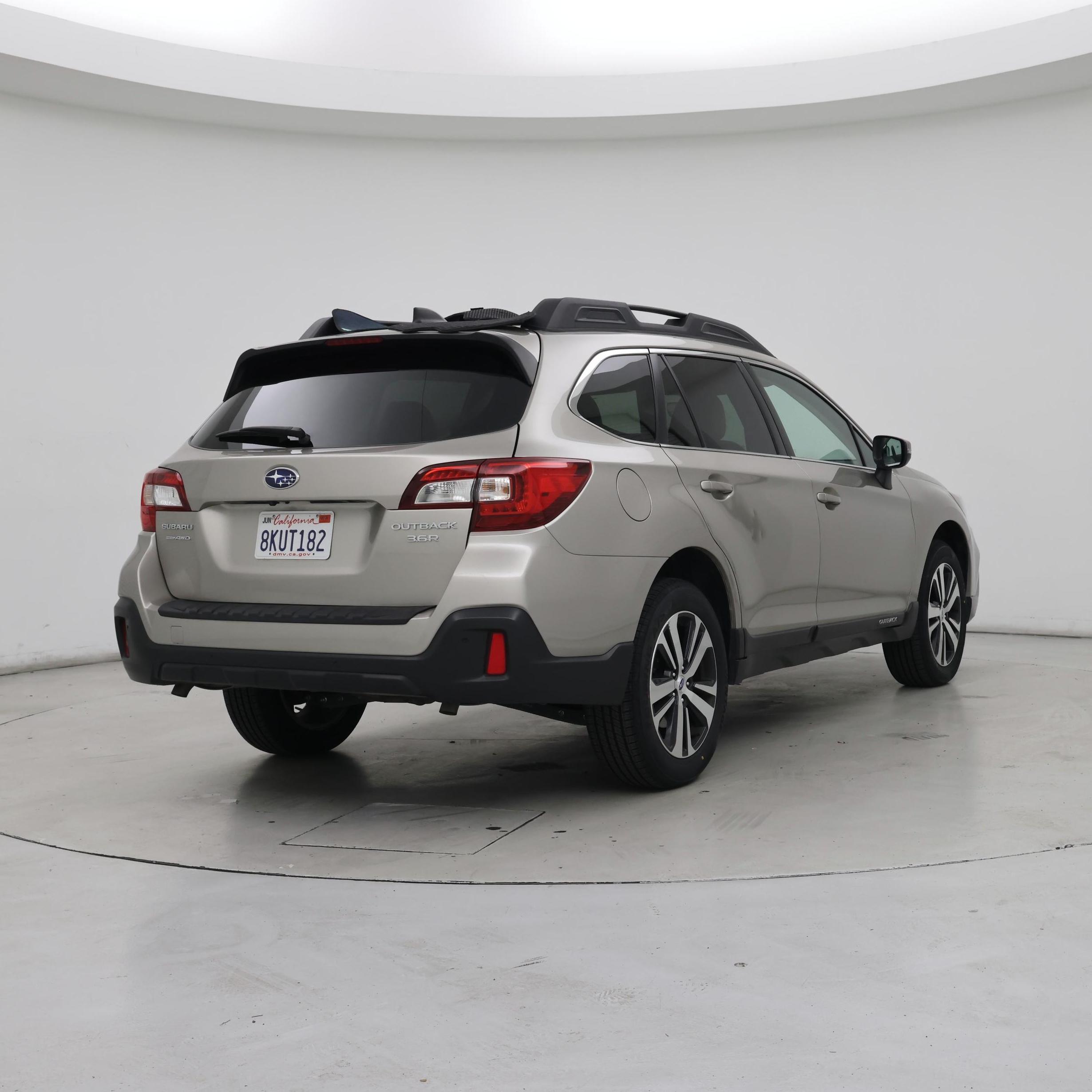 Thumbnail: 2019 Subaru Outback - 8