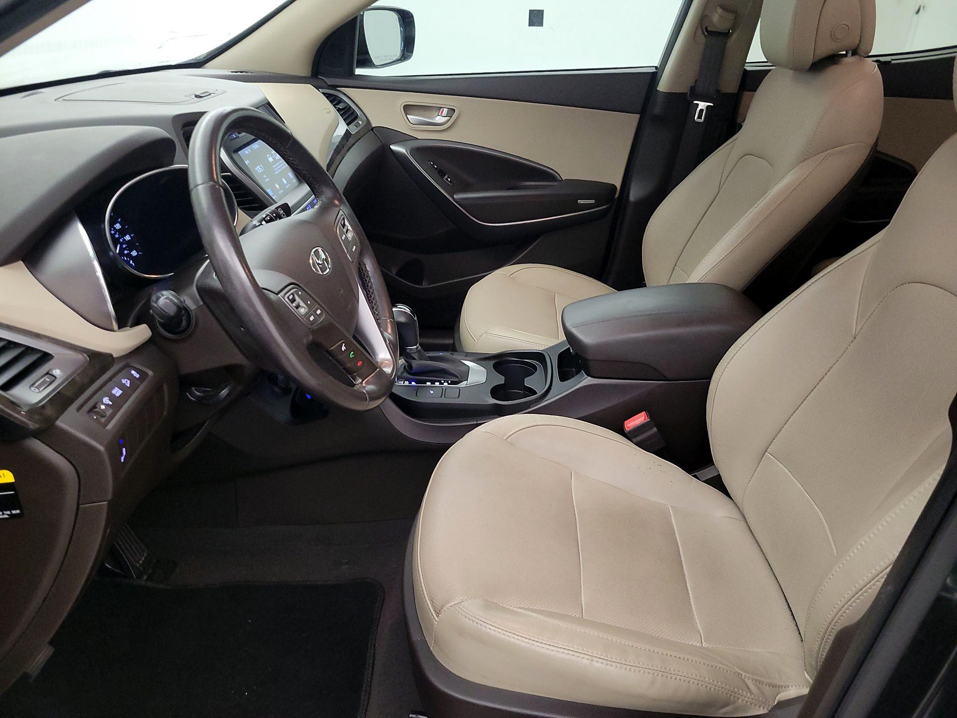 Thumbnail: 2017 Hyundai Santa Fe - 11