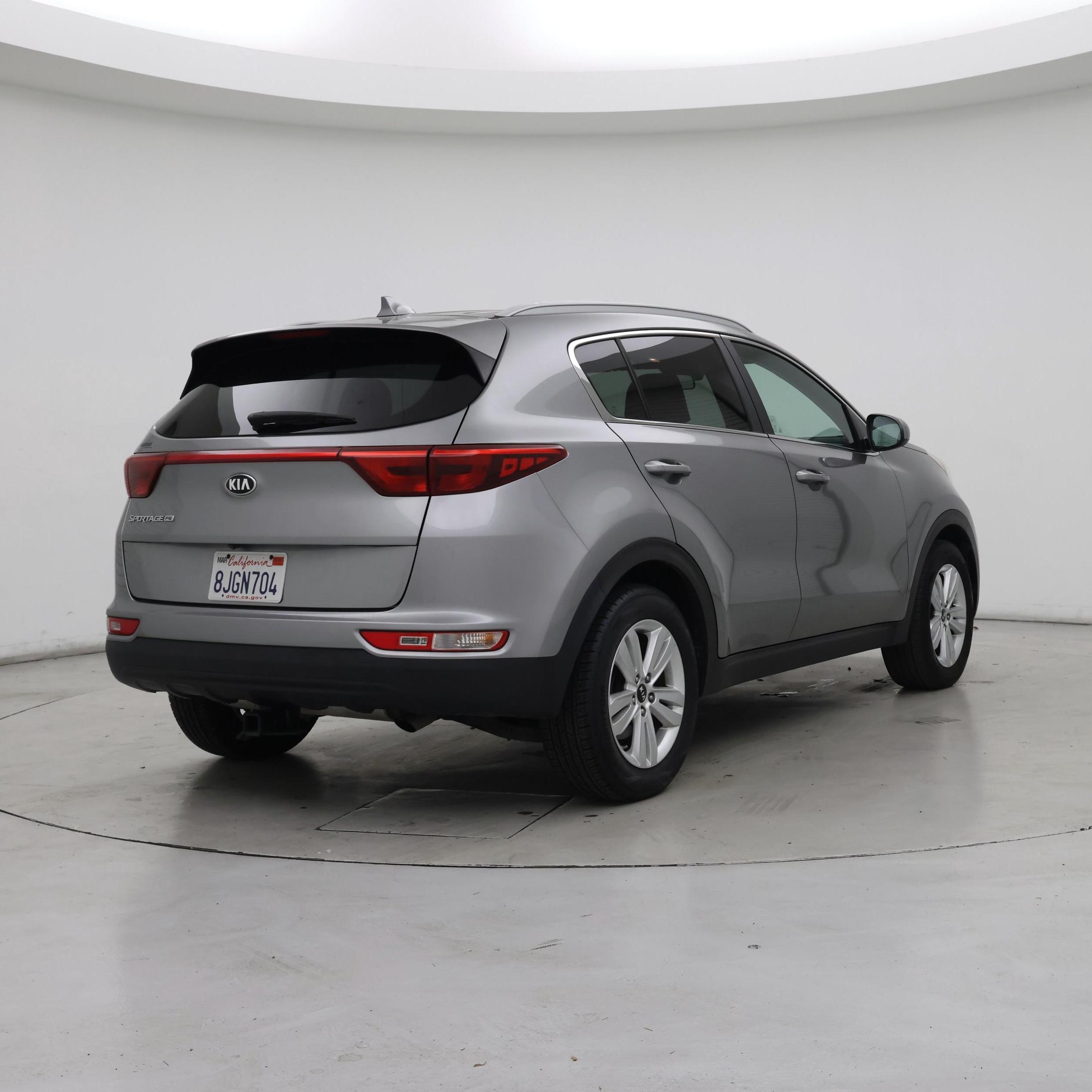 Thumbnail: 2019 Kia Sportage - 8