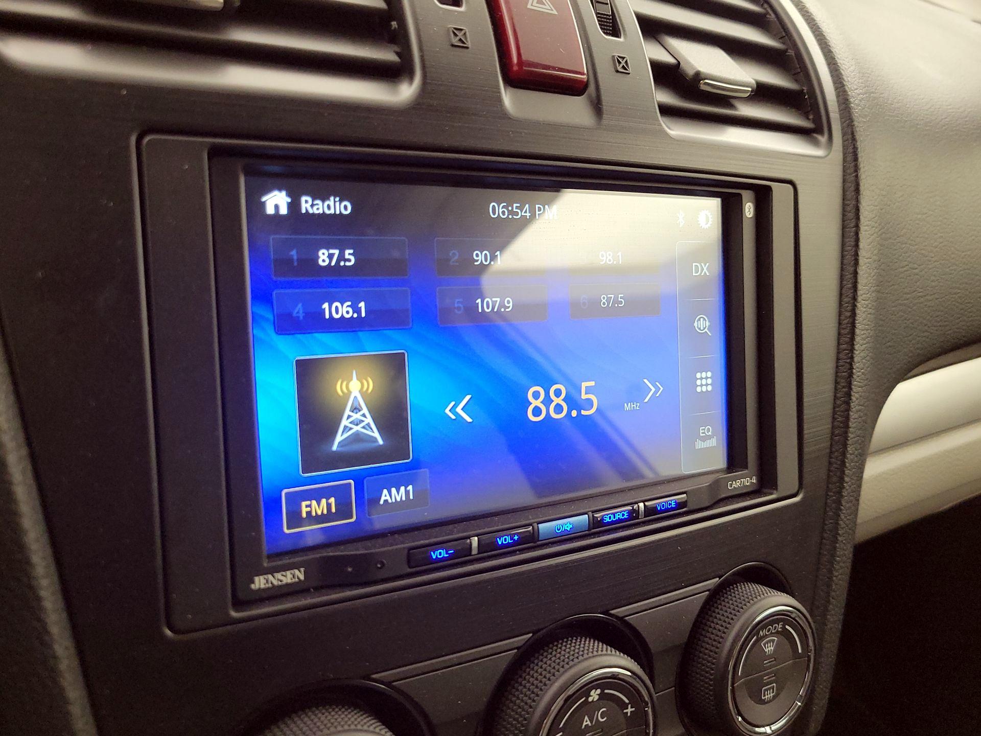 Thumbnail: 2015 Subaru Forester - 15