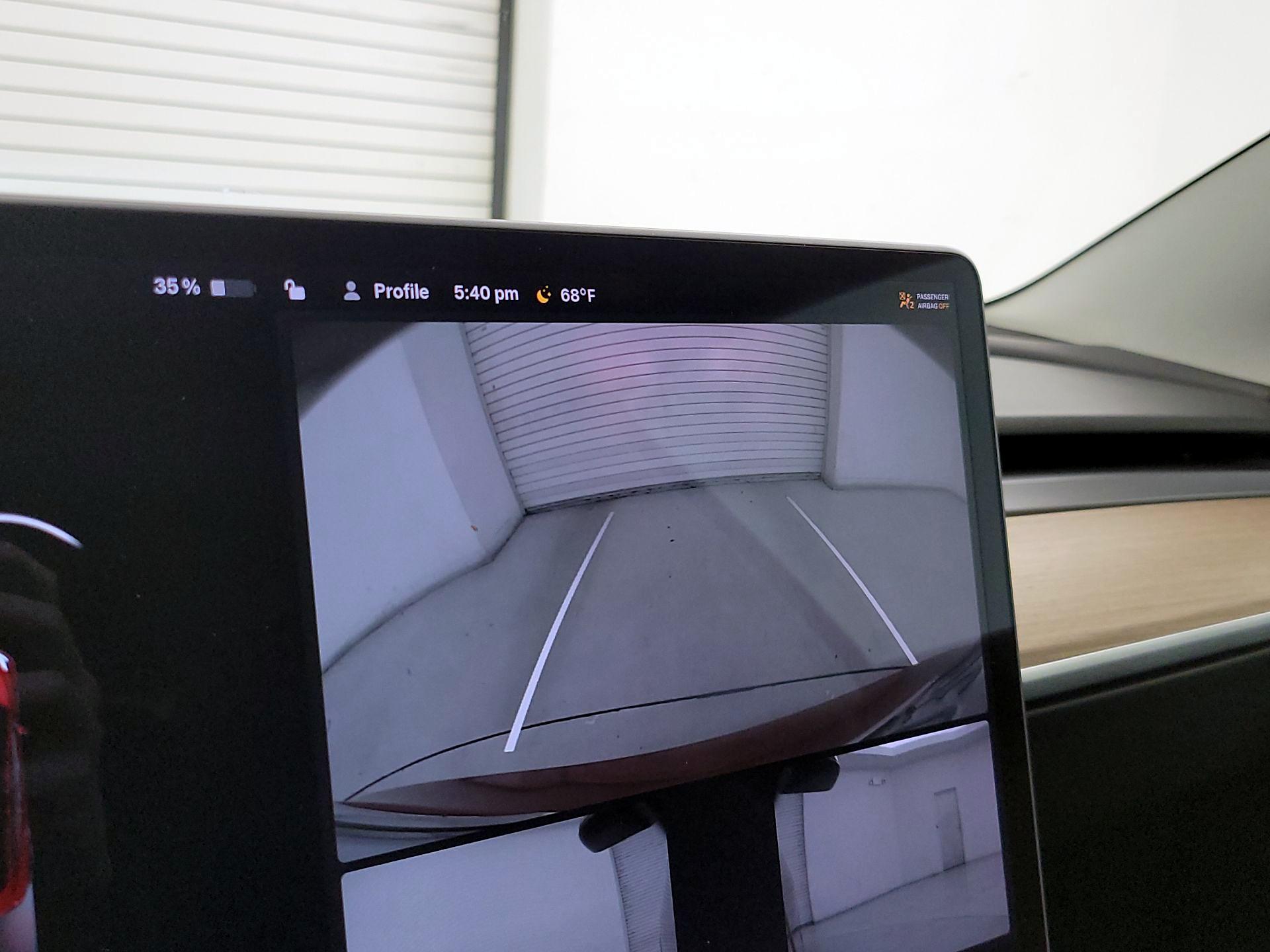 Thumbnail: 2022 Tesla Model 3 - 14