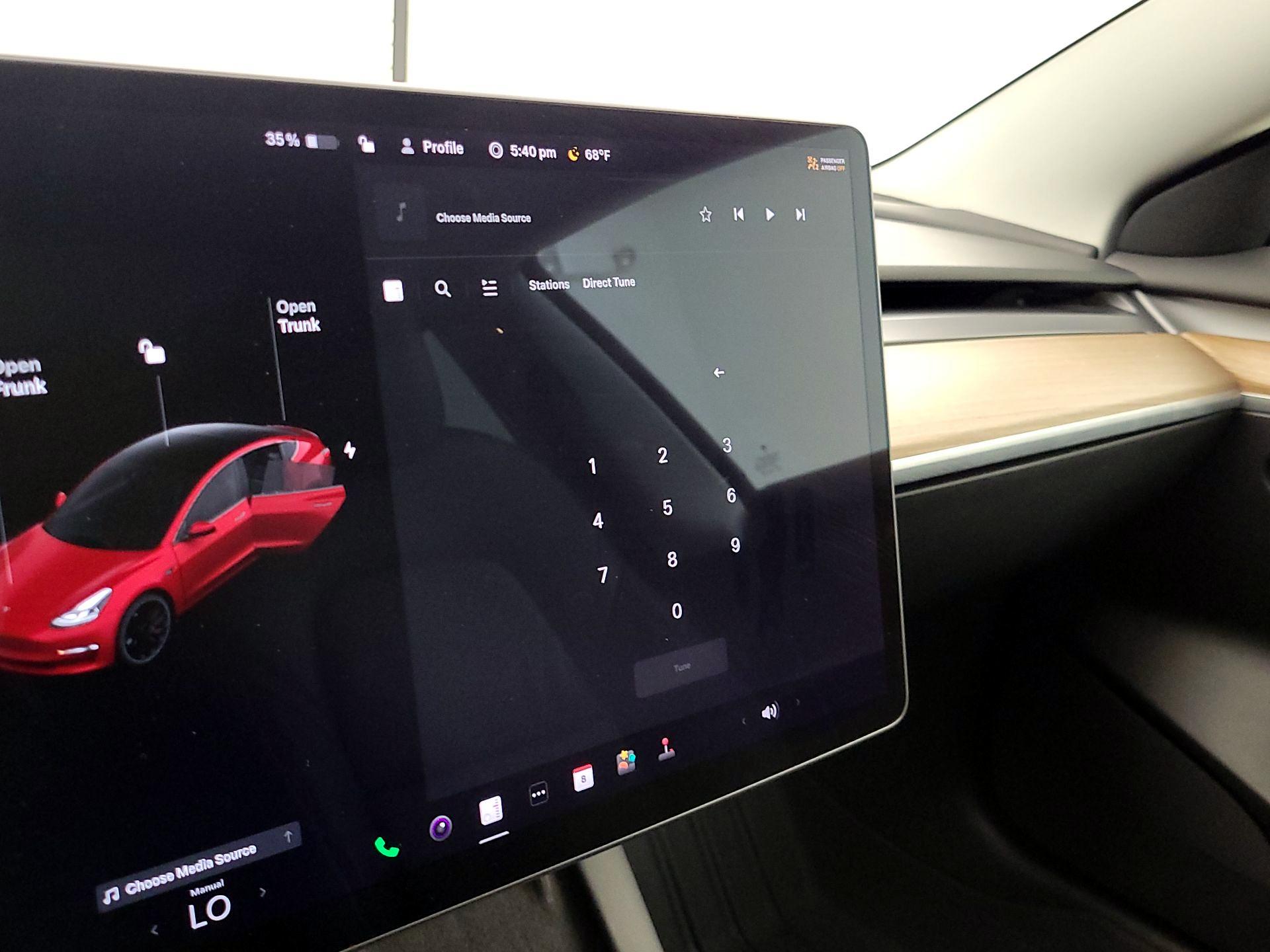 Thumbnail: 2022 Tesla Model 3 - 15