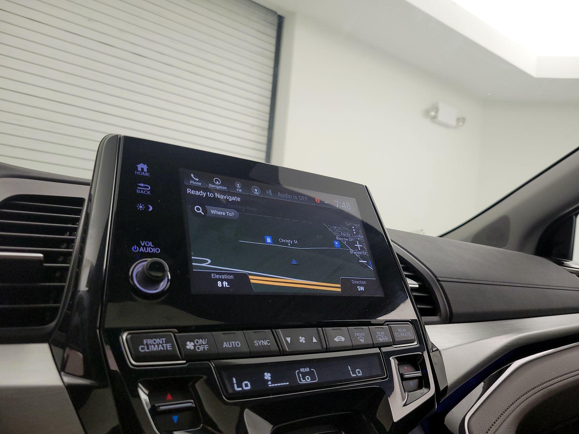 Thumbnail: 2019 Honda Odyssey - 14