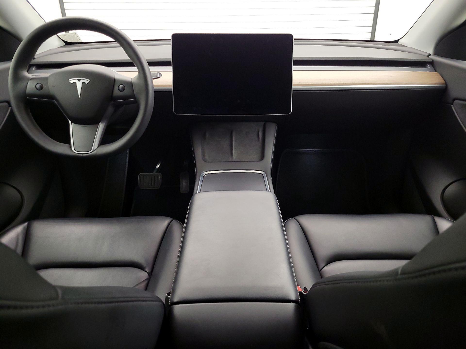 Thumbnail: 2022 Tesla Model Y - 9