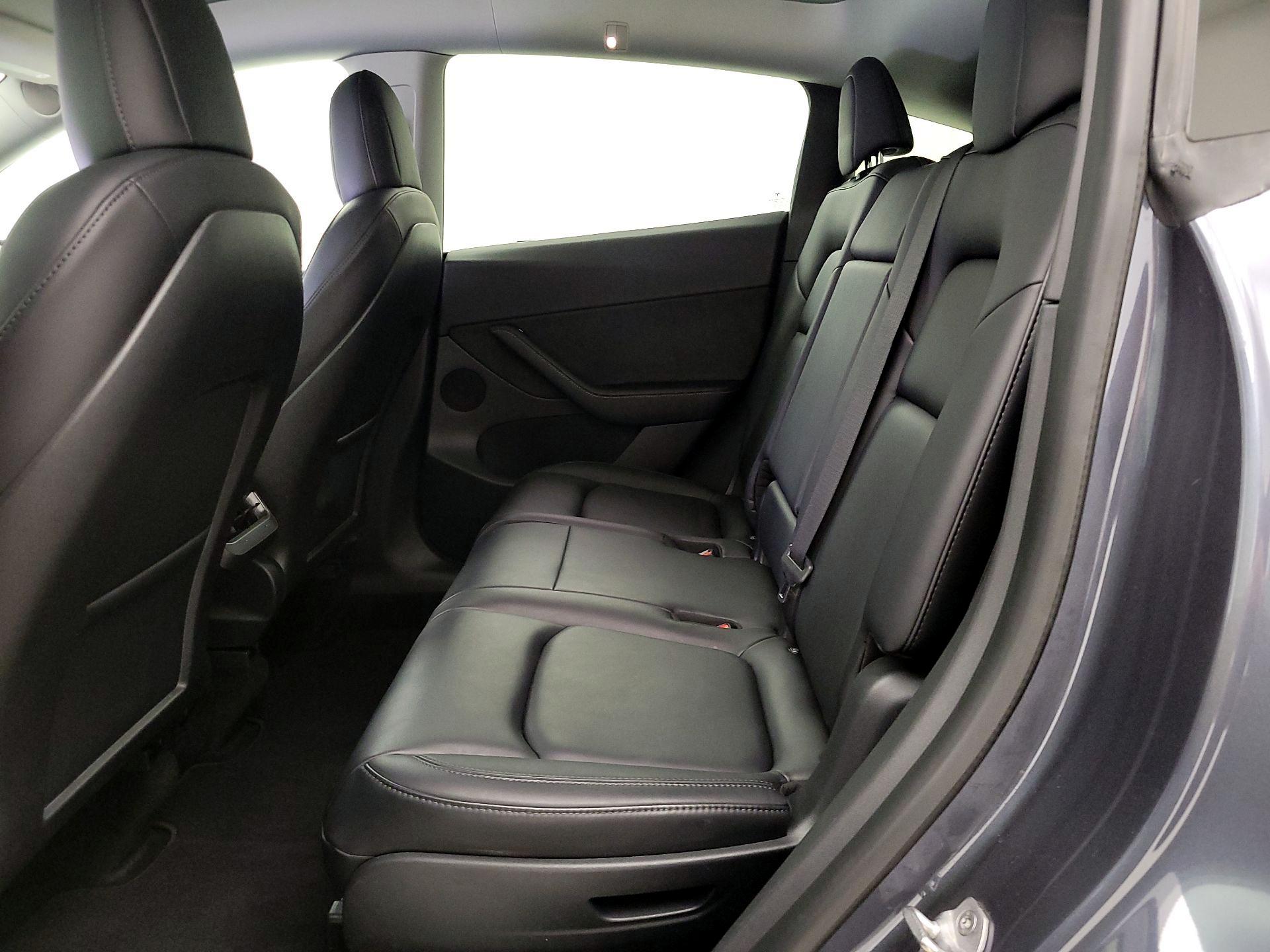 Thumbnail: 2022 Tesla Model Y - 19