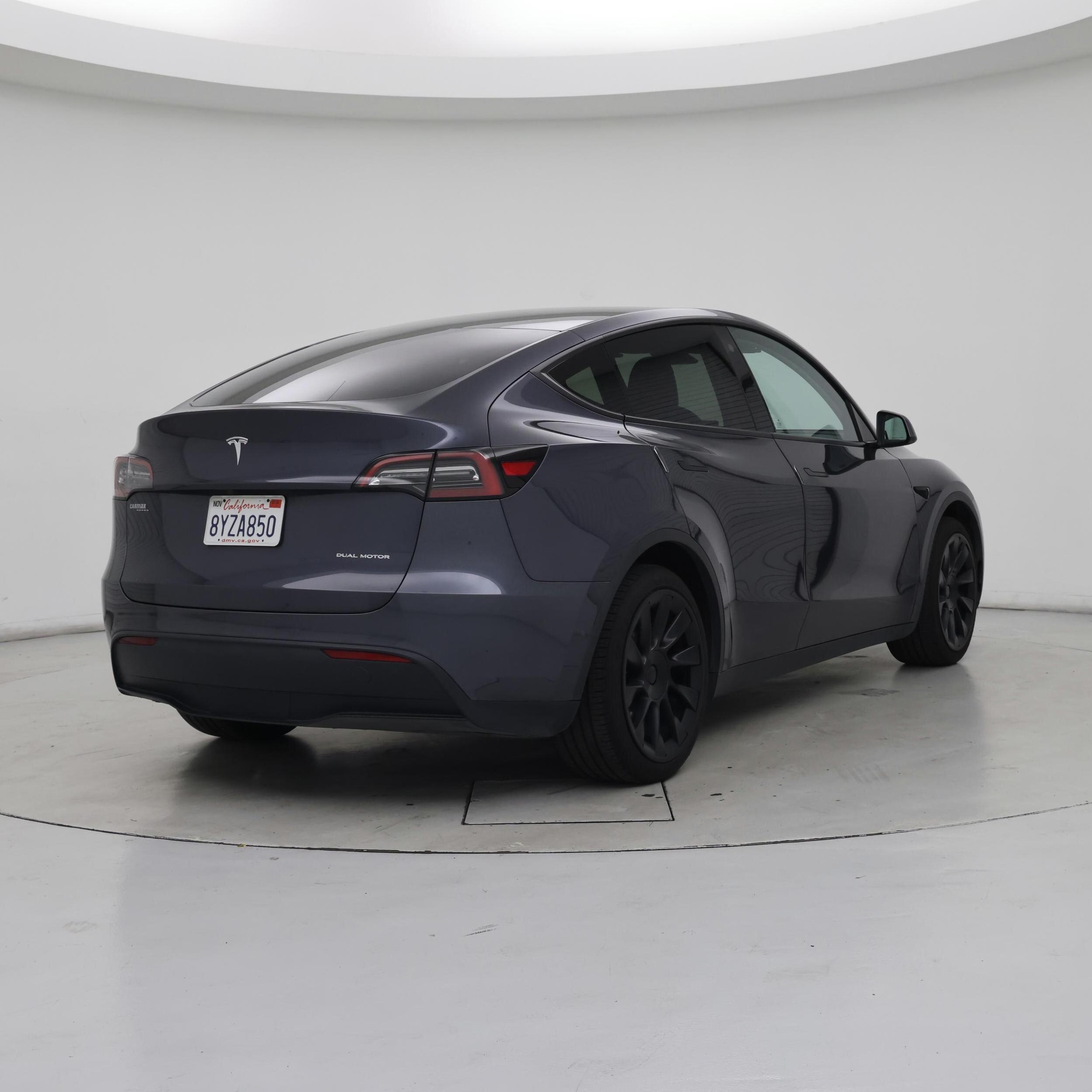 Thumbnail: 2022 Tesla Model Y - 8