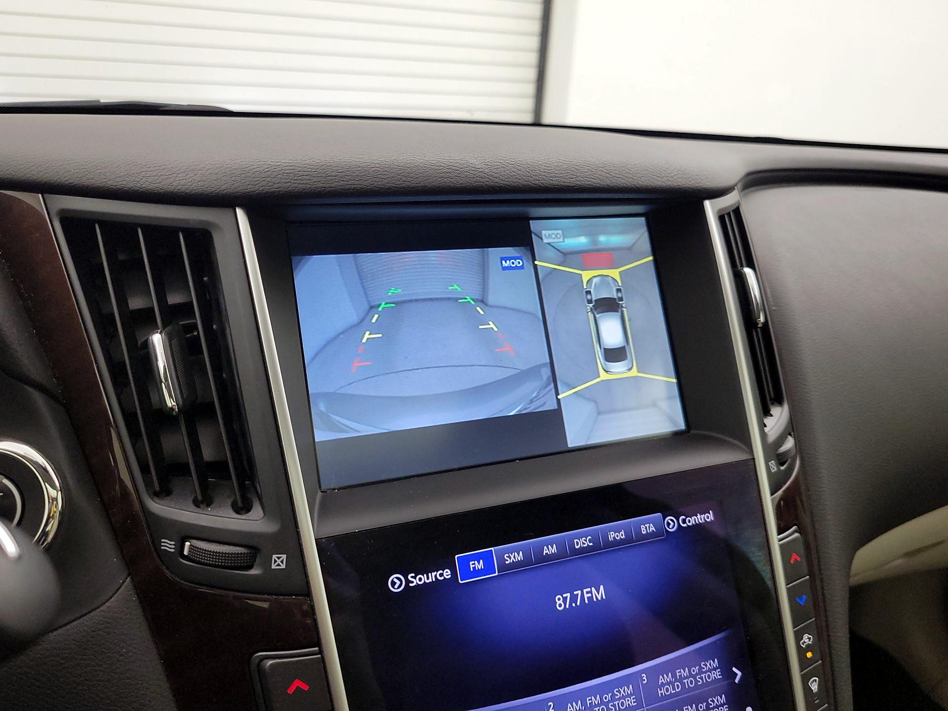 Thumbnail: 2014 INFINITI Q50 - 15