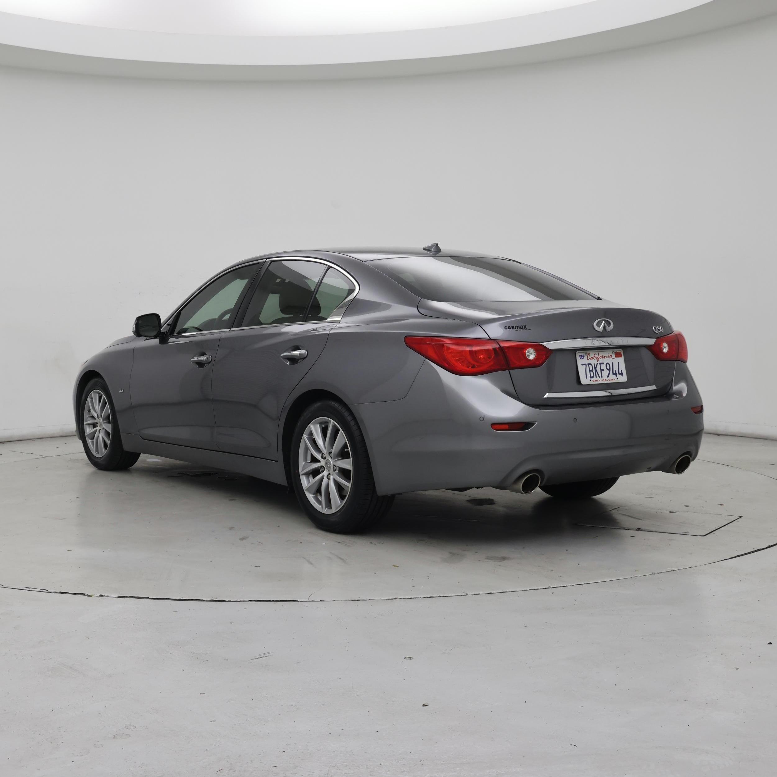 Thumbnail: 2014 INFINITI Q50 - 2