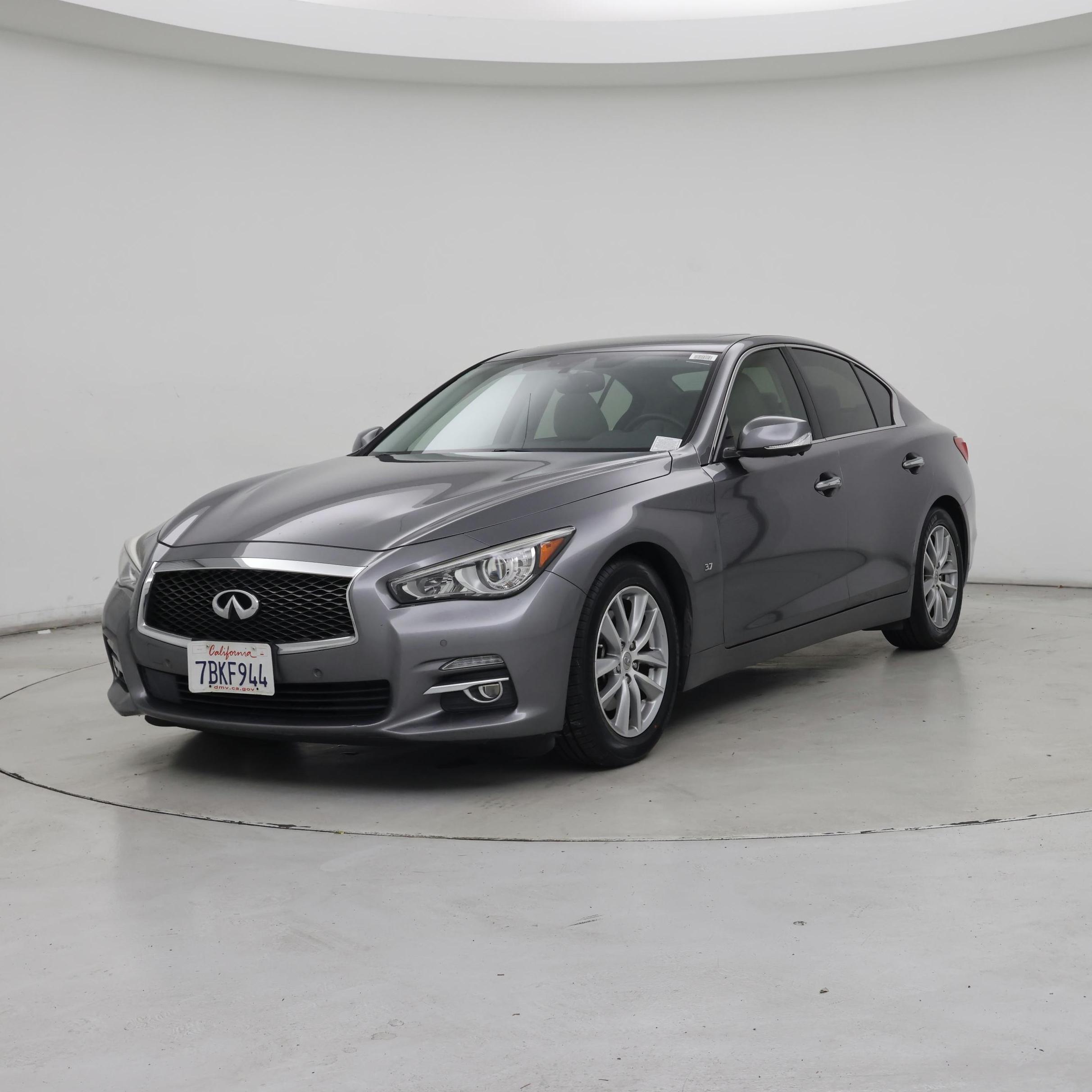 Thumbnail: 2014 INFINITI Q50 - 4