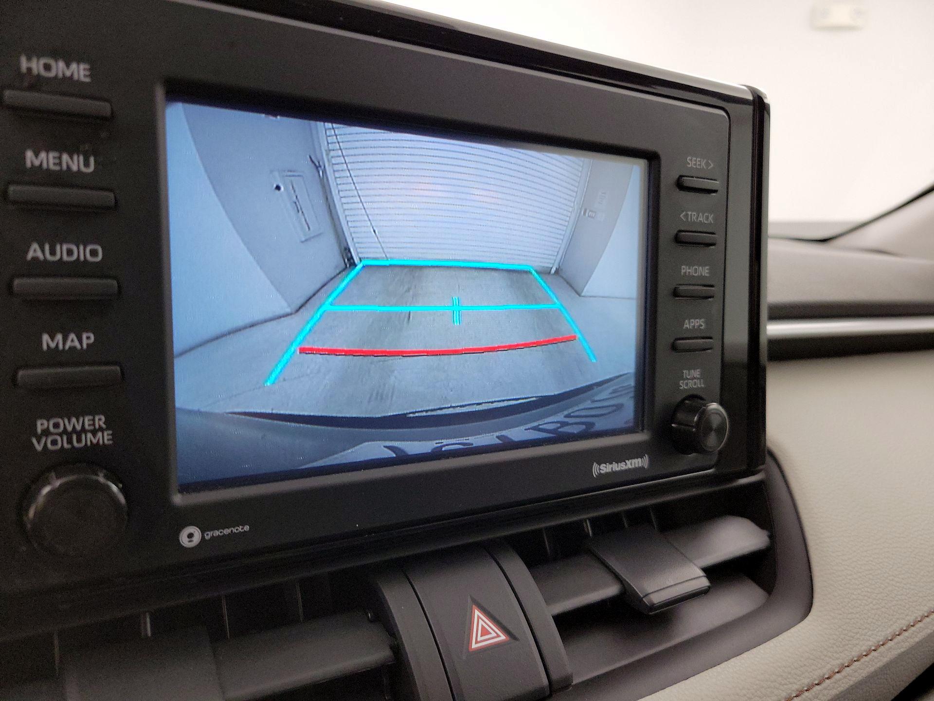 Thumbnail: 2022 Toyota RAV4 - 14