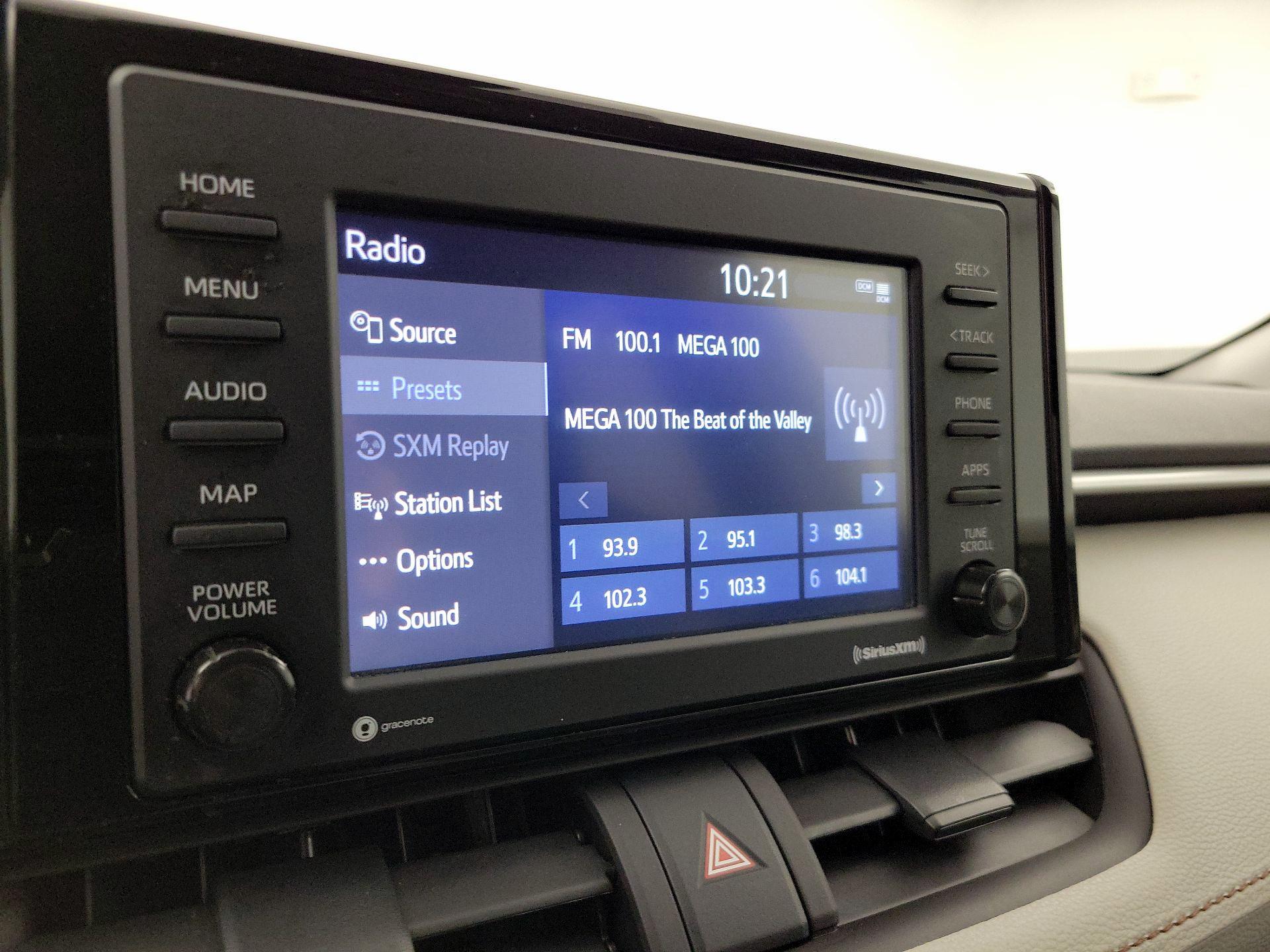 Thumbnail: 2022 Toyota RAV4 - 15