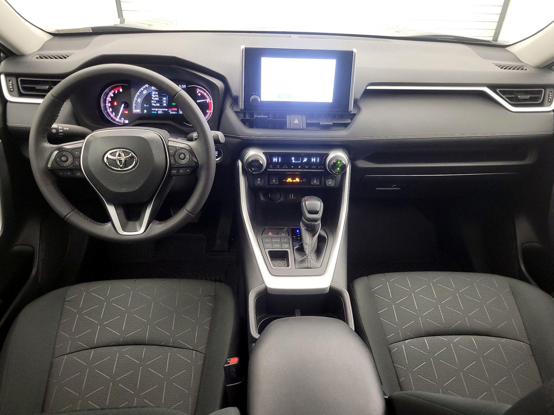 Thumbnail: 2023 Toyota RAV4 - 9