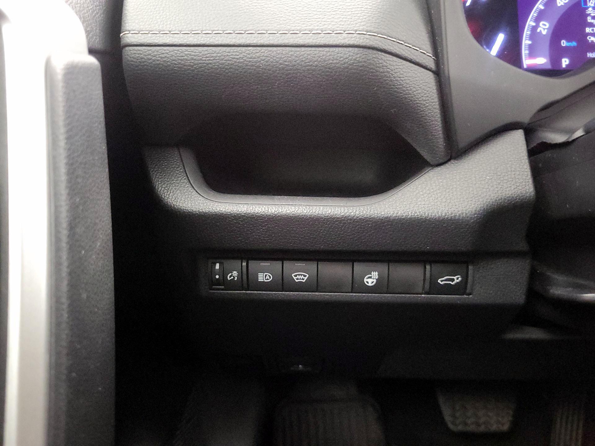 Thumbnail: 2023 Toyota RAV4 - 13