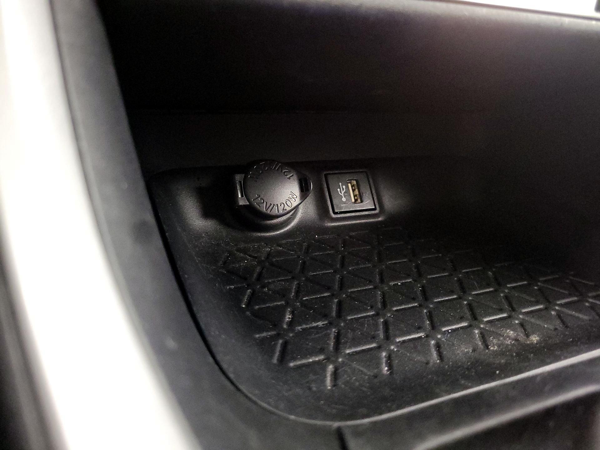 Thumbnail: 2023 Toyota RAV4 - 18