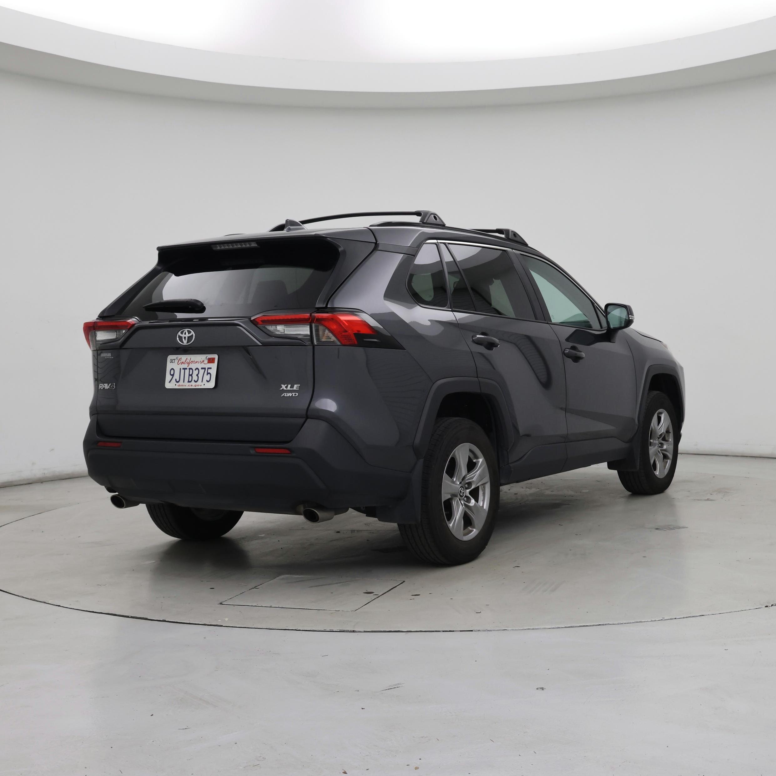 Thumbnail: 2023 Toyota RAV4 - 8