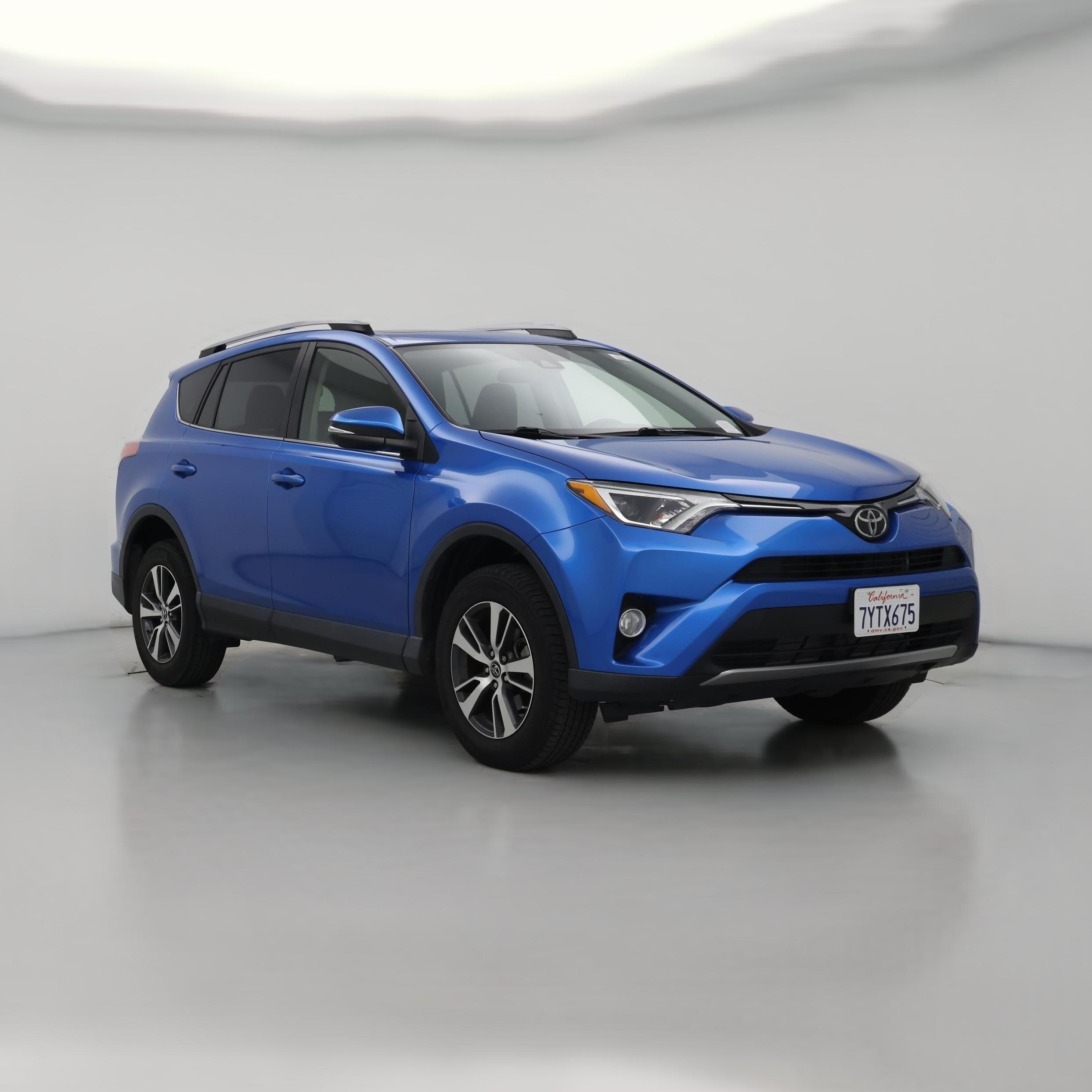 Thumbnail: 2017 Toyota RAV4 - 1
