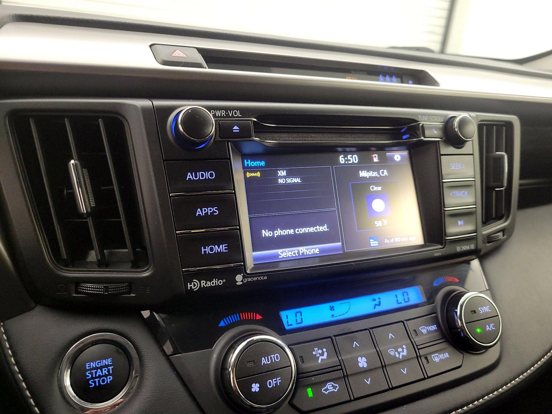 Thumbnail: 2017 Toyota RAV4 - 15