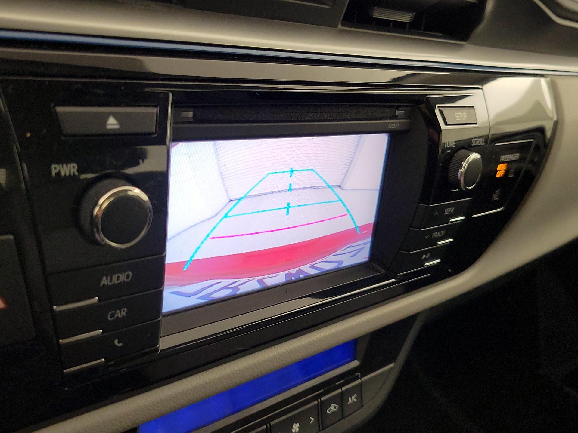 Thumbnail: 2016 Toyota Corolla - 14