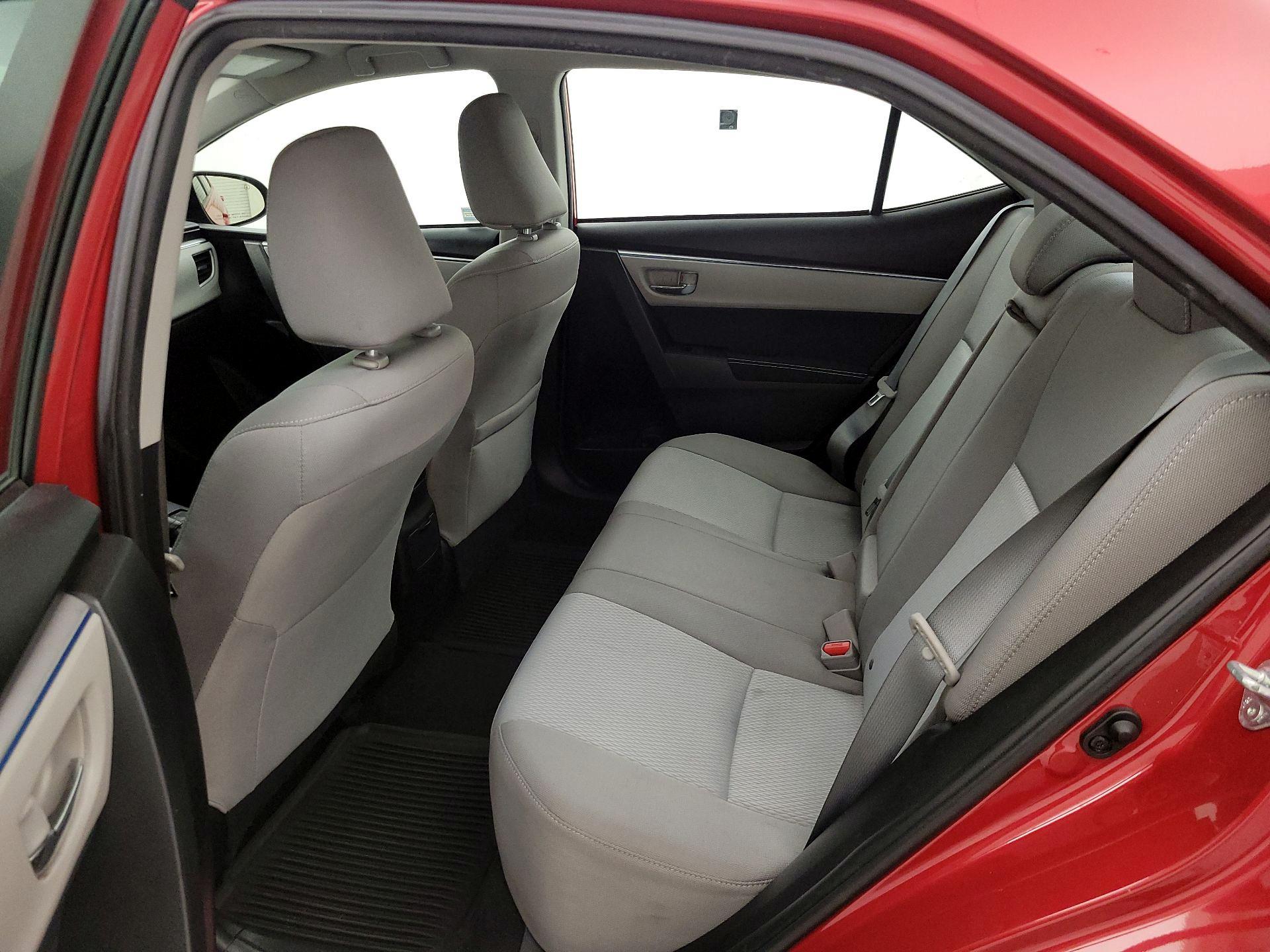 Thumbnail: 2016 Toyota Corolla - 18