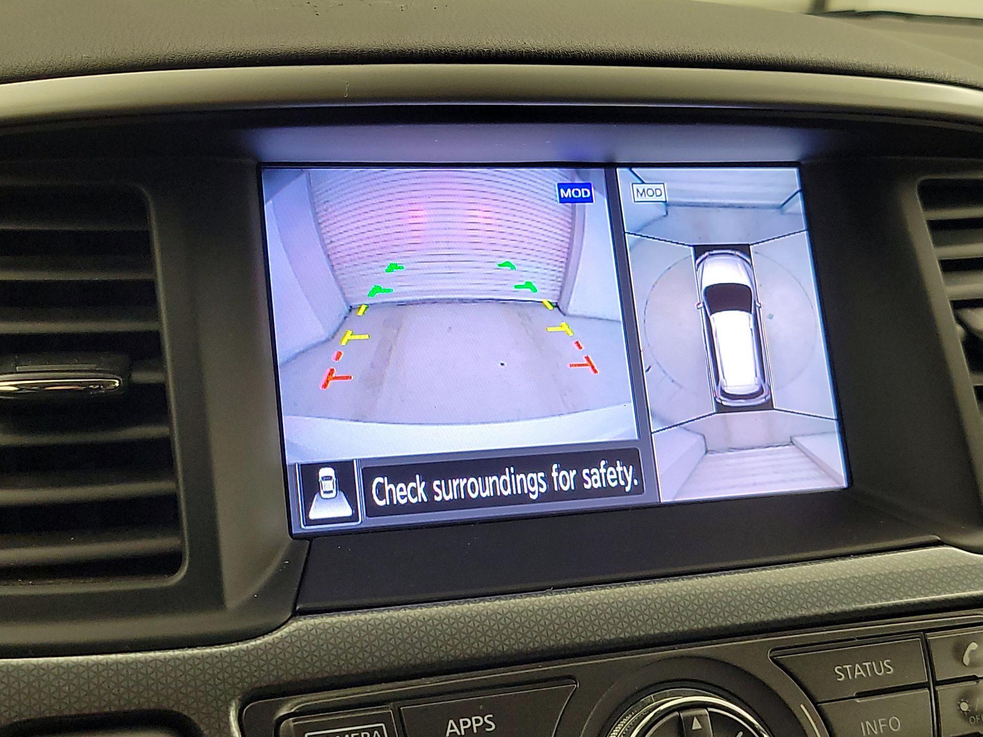 Thumbnail: 2018 Nissan Pathfinder - 14