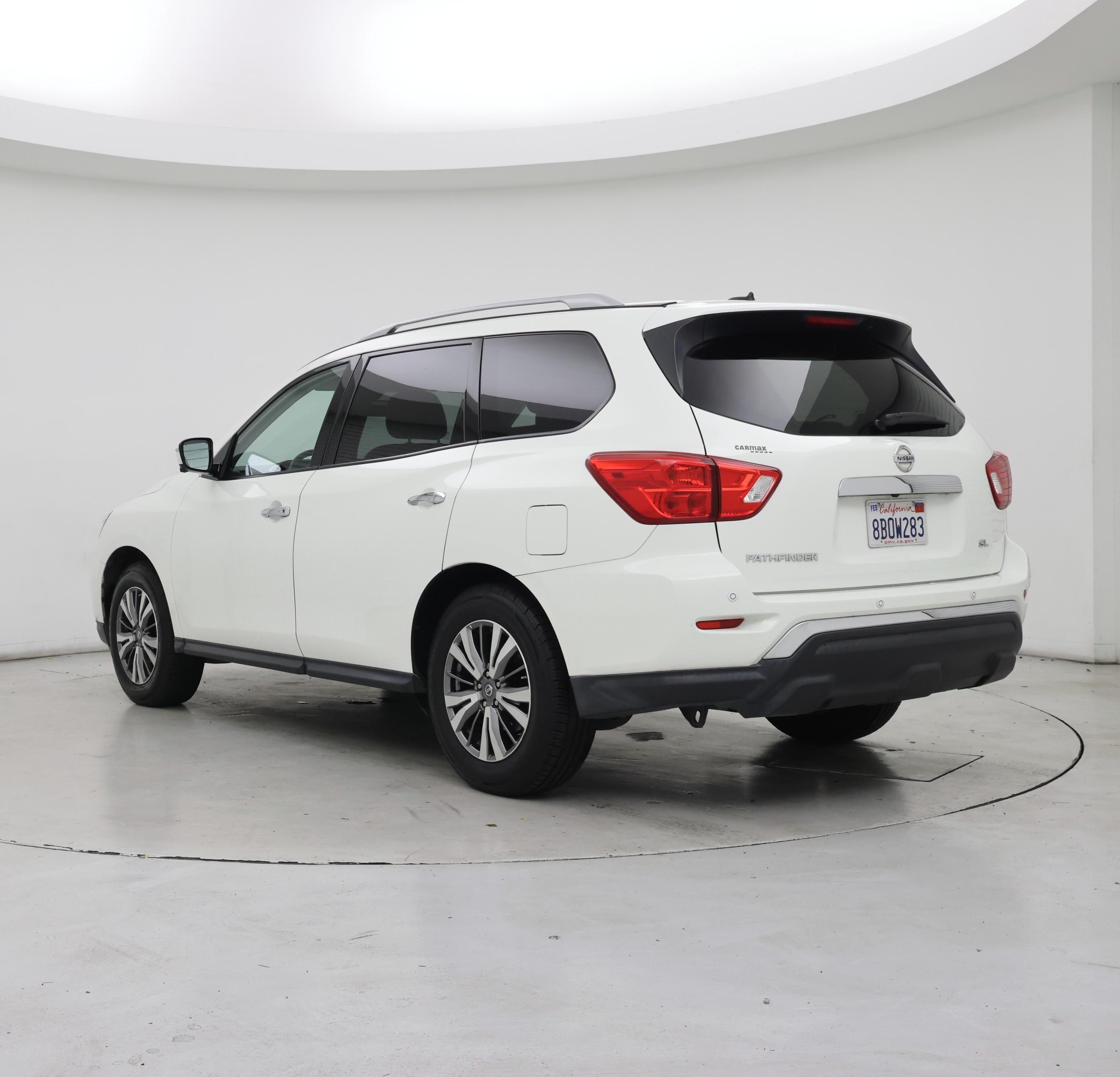 Thumbnail: 2018 Nissan Pathfinder - 2