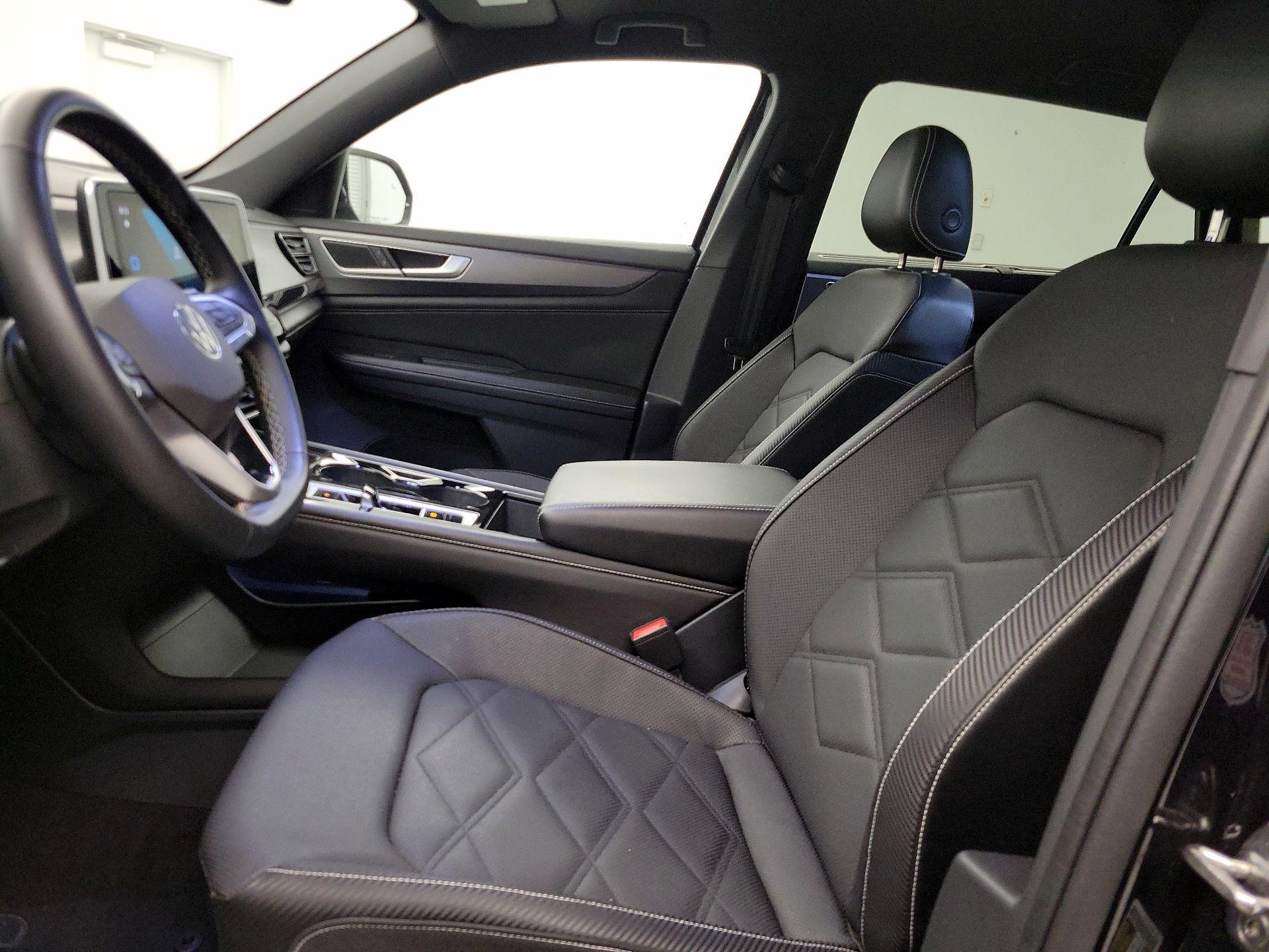 Thumbnail: 2024 Volkswagen Atlas - 11