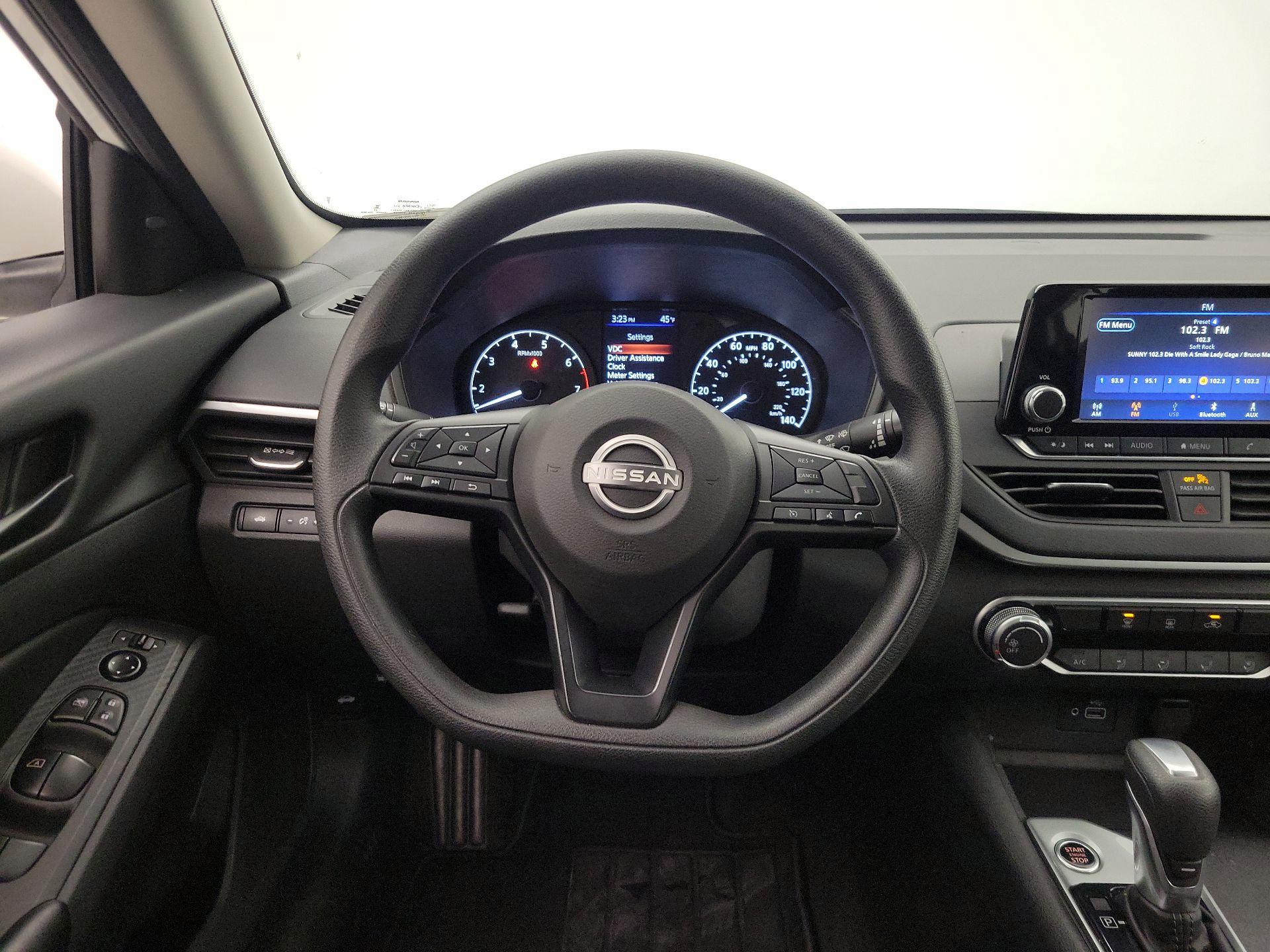 Thumbnail: 2023 Nissan Altima - 10